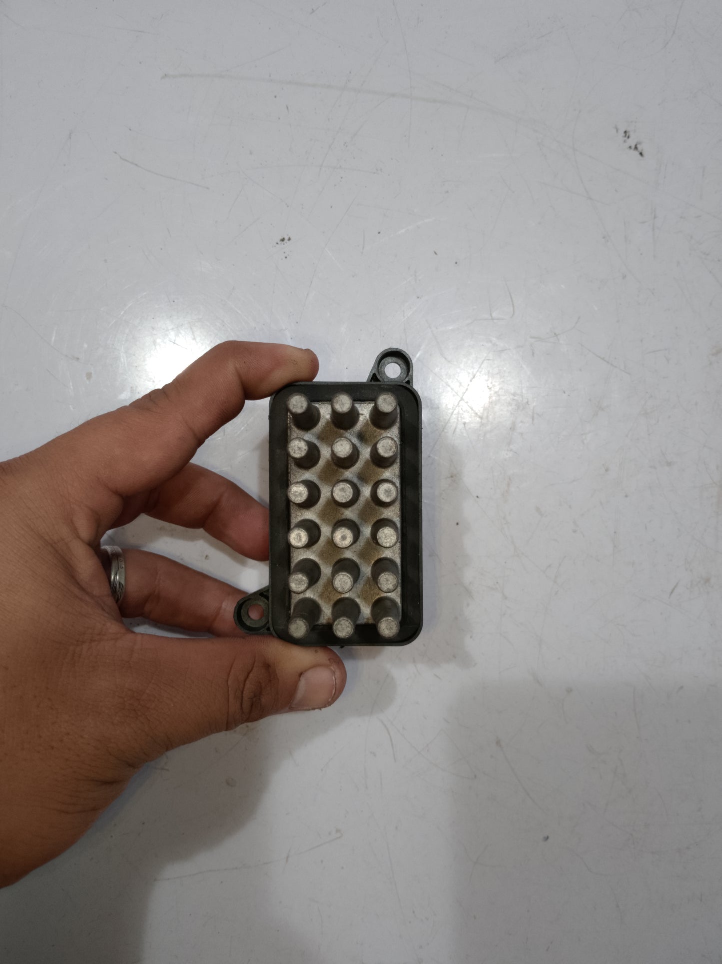 Resistor Block | Ford Fiesta 1.5