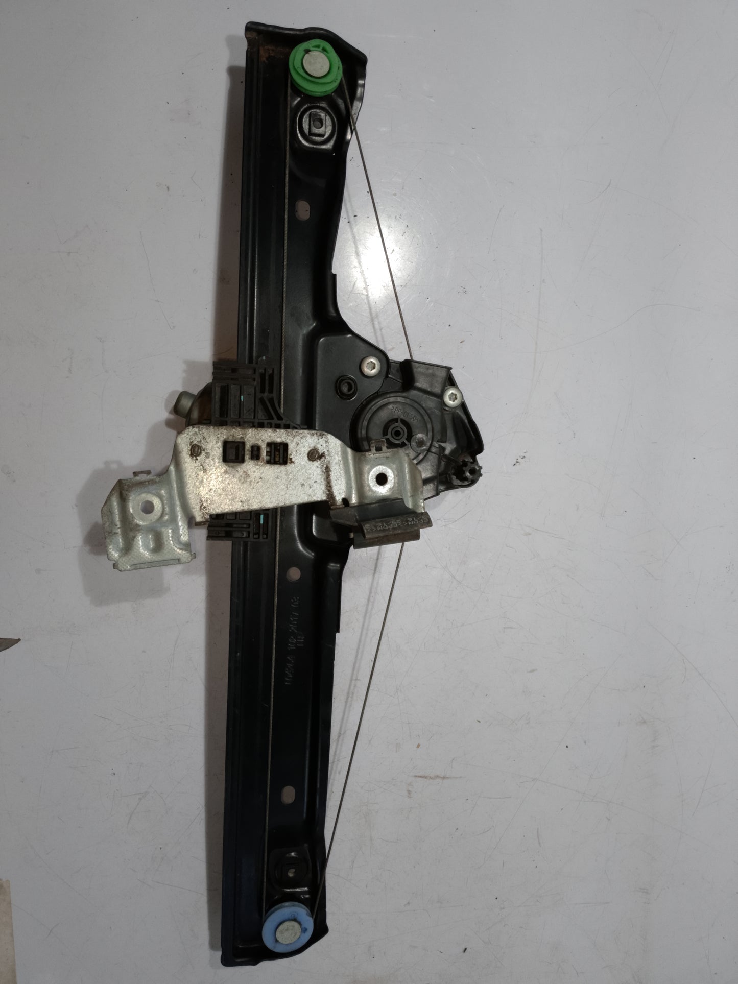 Power Window Mechanism With Motor | Driver Side | Ford Everest 2017