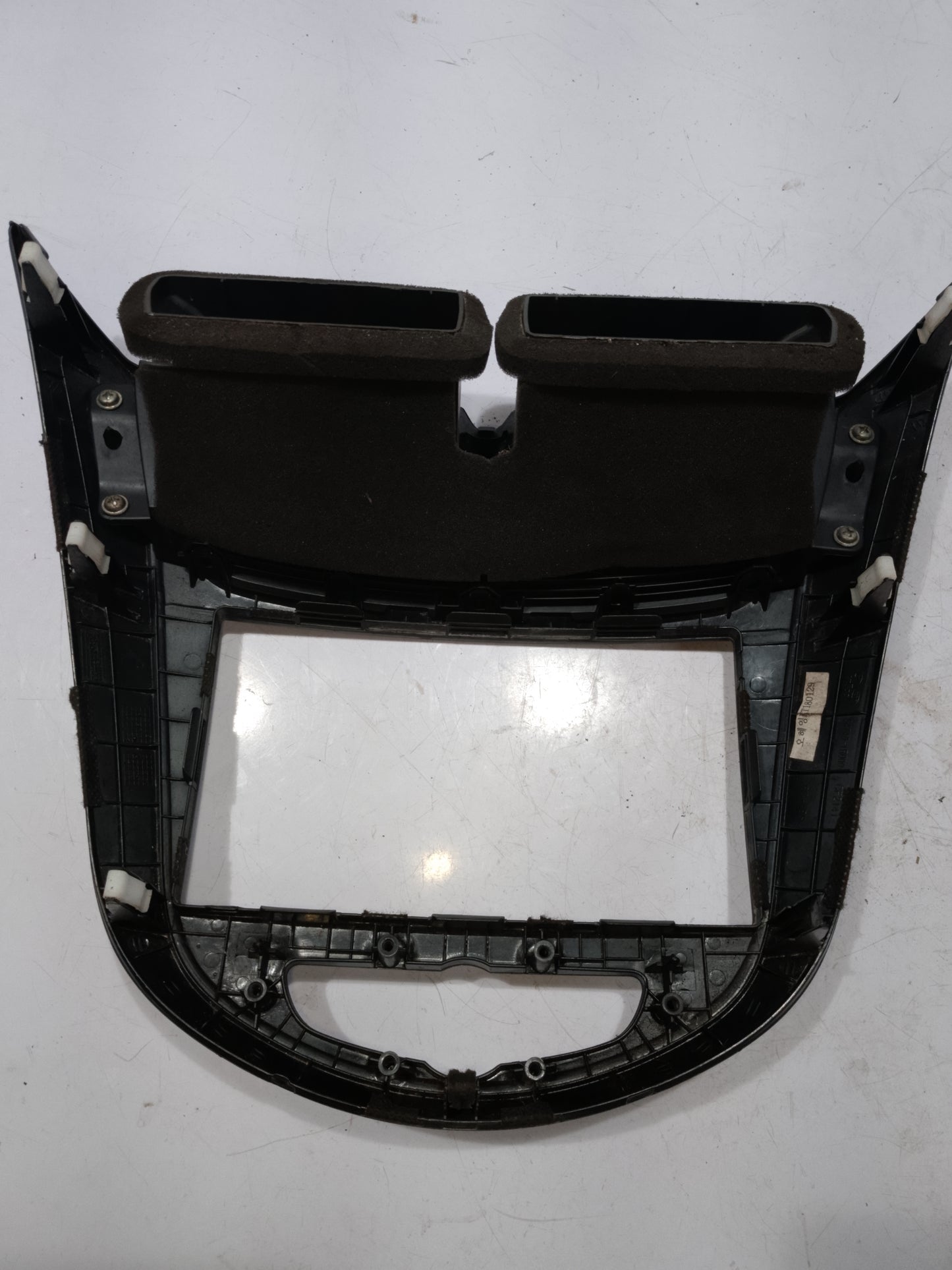 Center Frame With AC Vent | Hyundai Accent