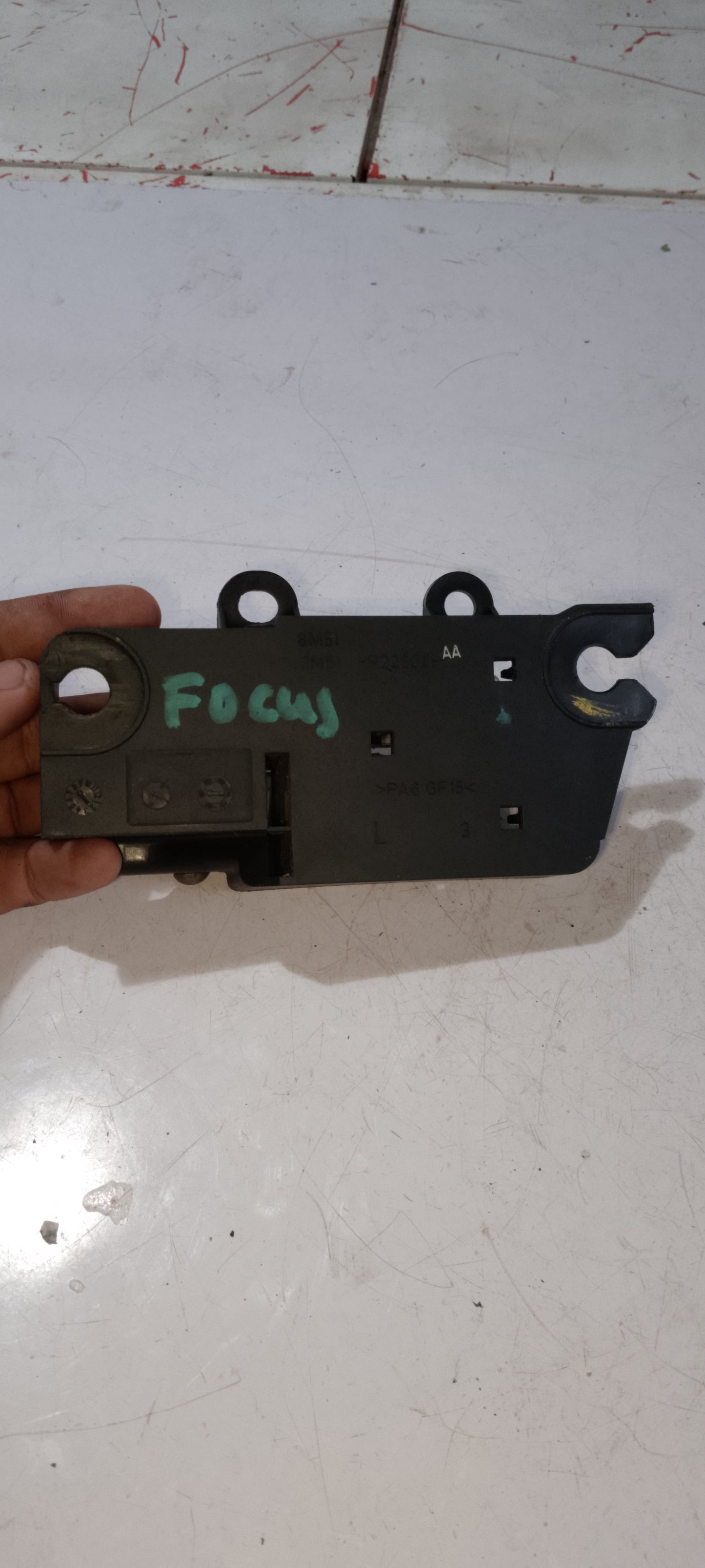 Inner Door Handle | Driver Side | Ford Focus 2.0