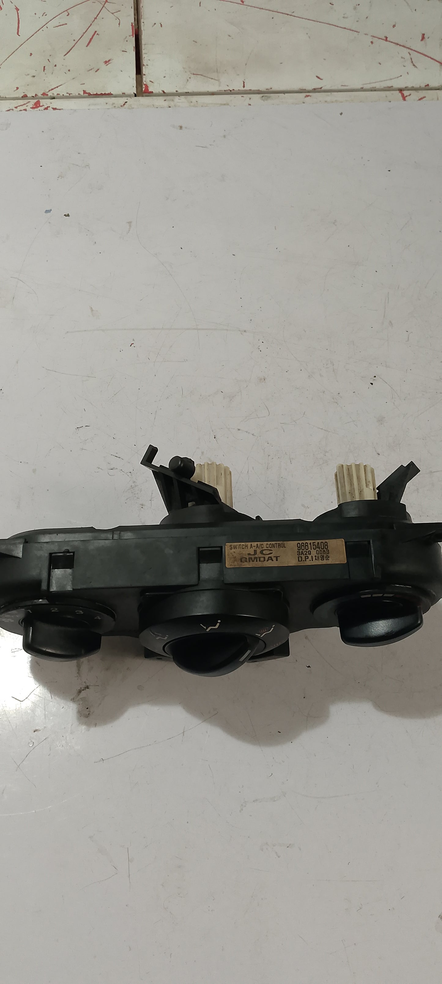 Climate Control | Chevrolet Optra