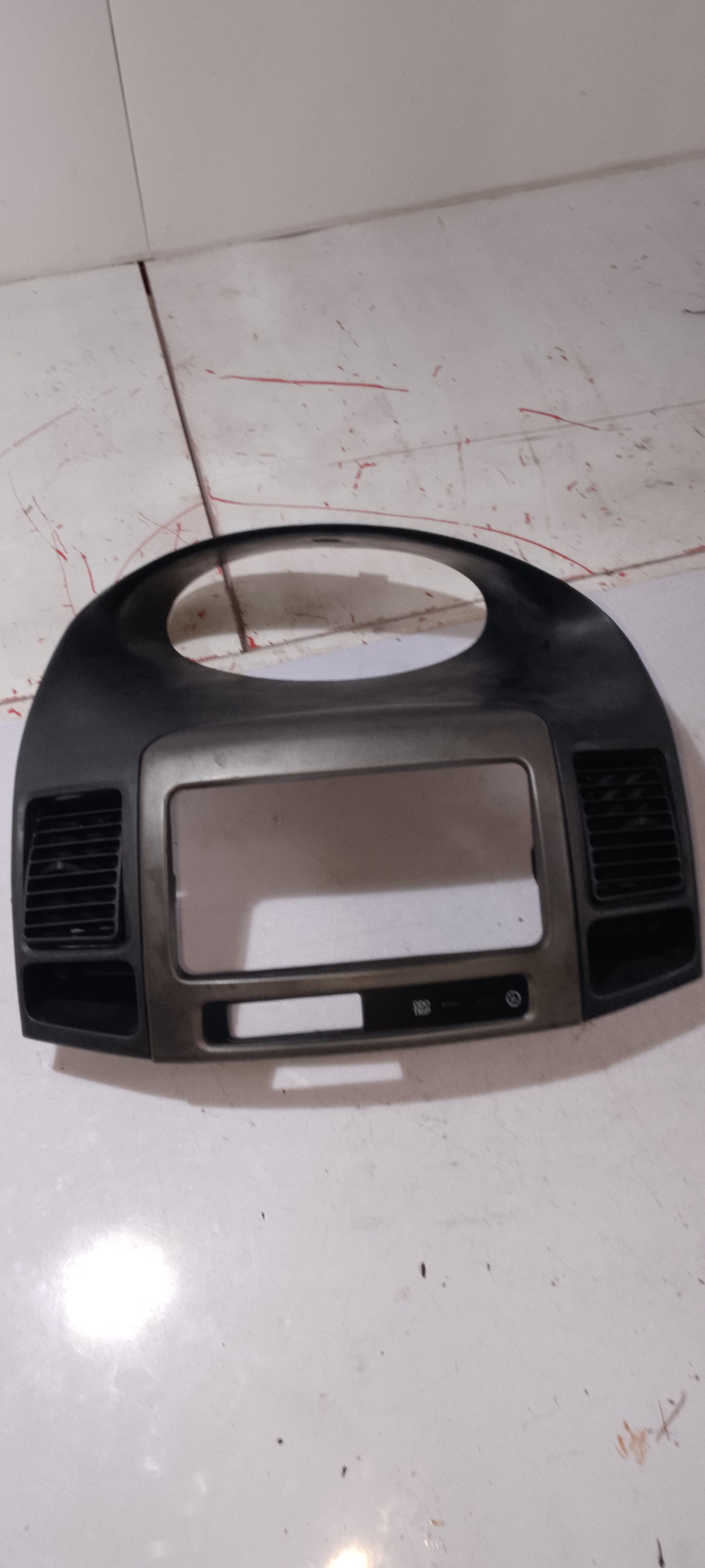 Center Frame With AC Vent | Toyota Vios Robin