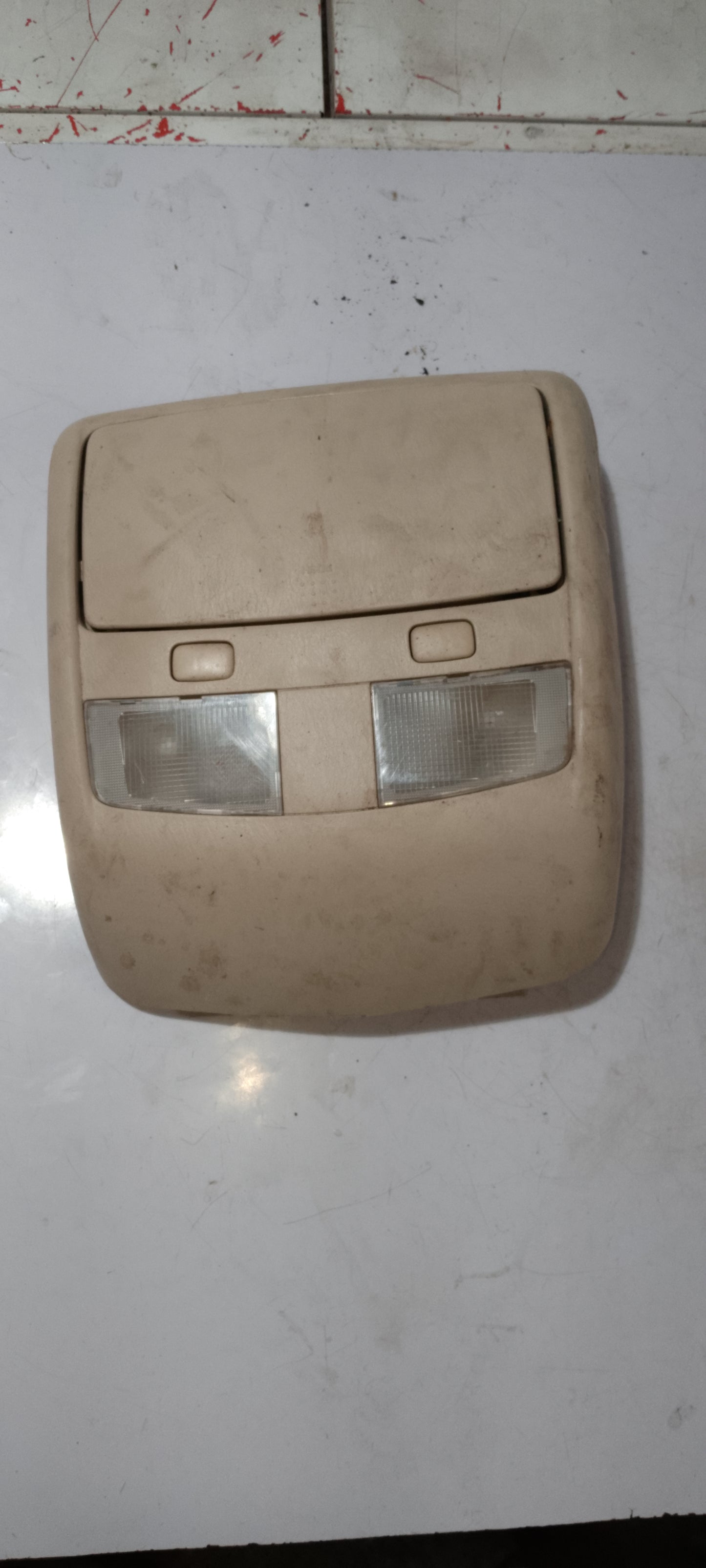 Dome Light | Ford Escape 2.3