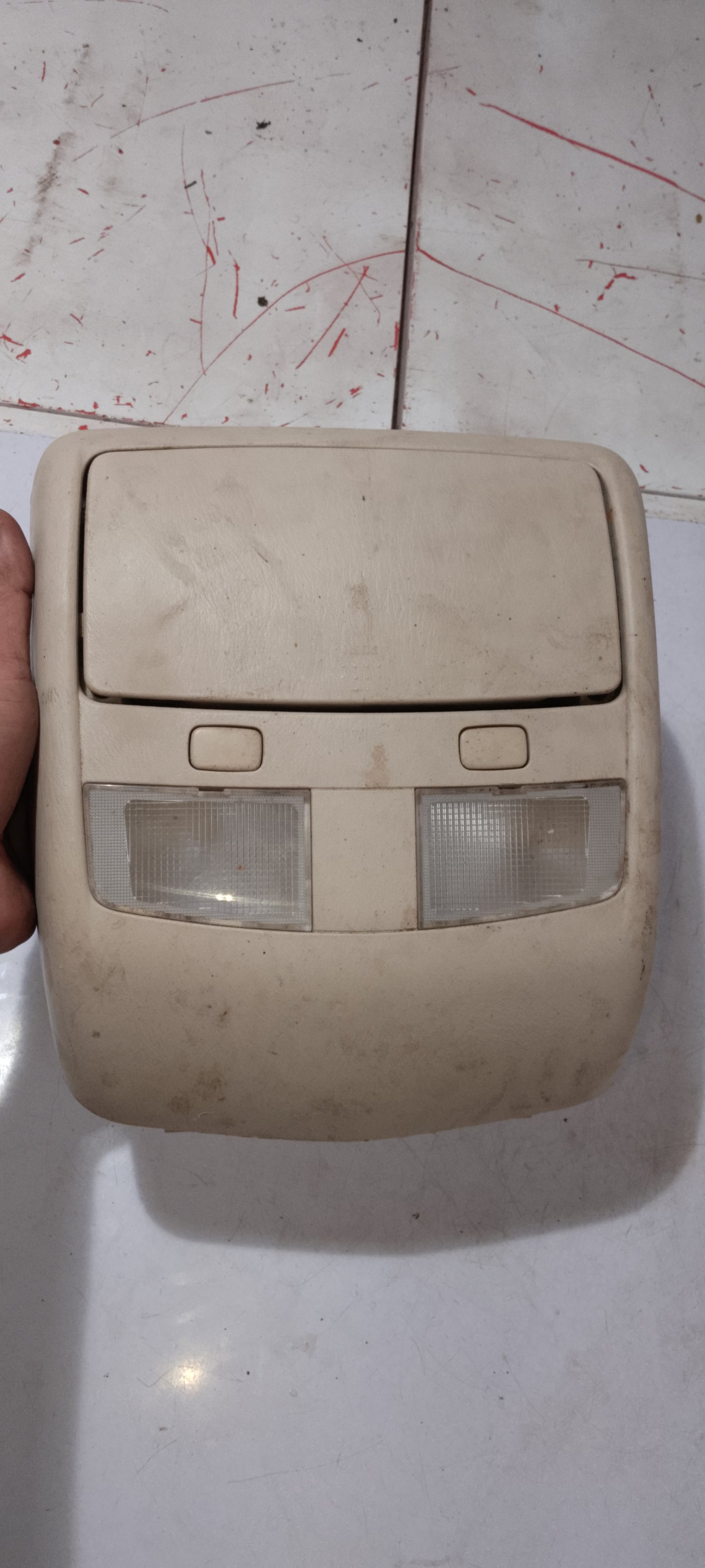 Dome Light | Ford Escape 2.3