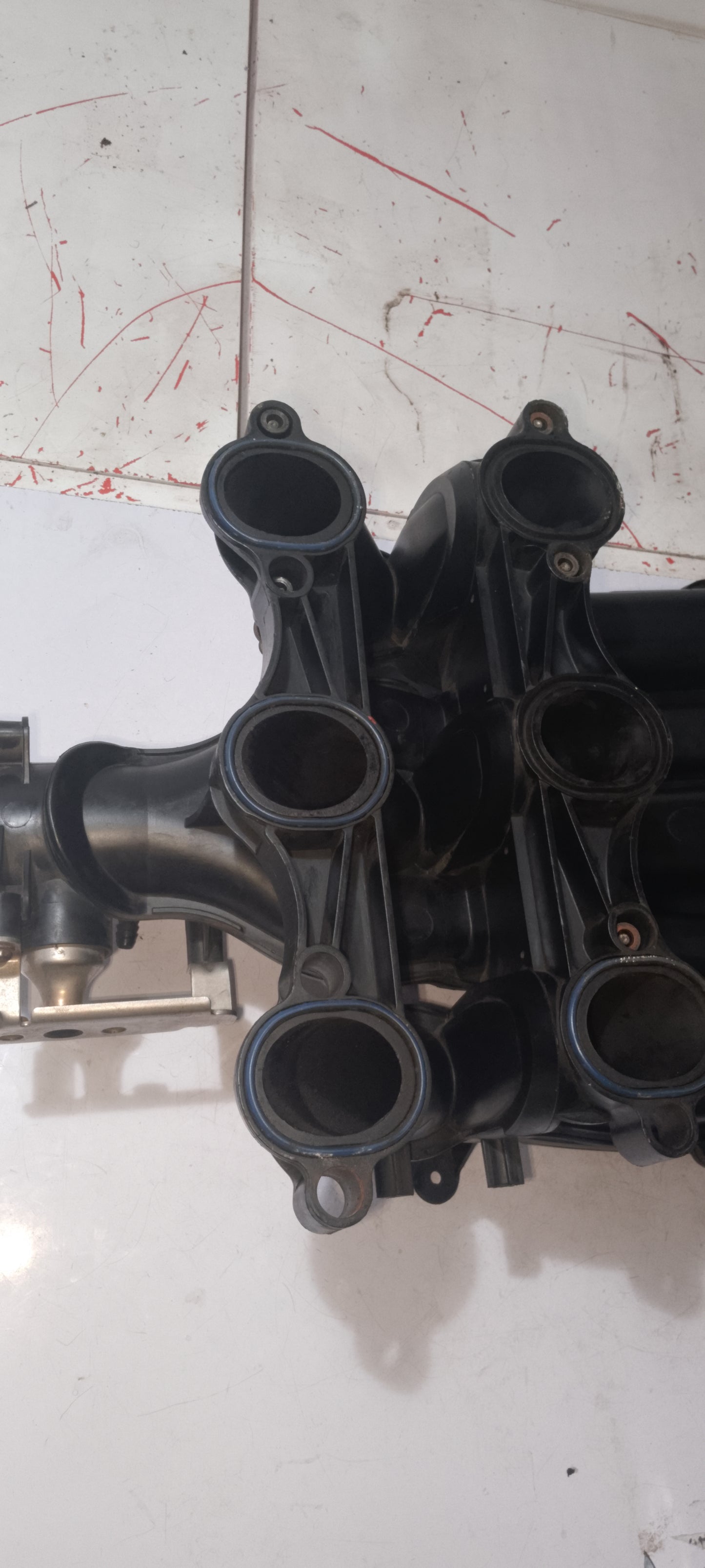 Intake Manifold | Ford Explorer
