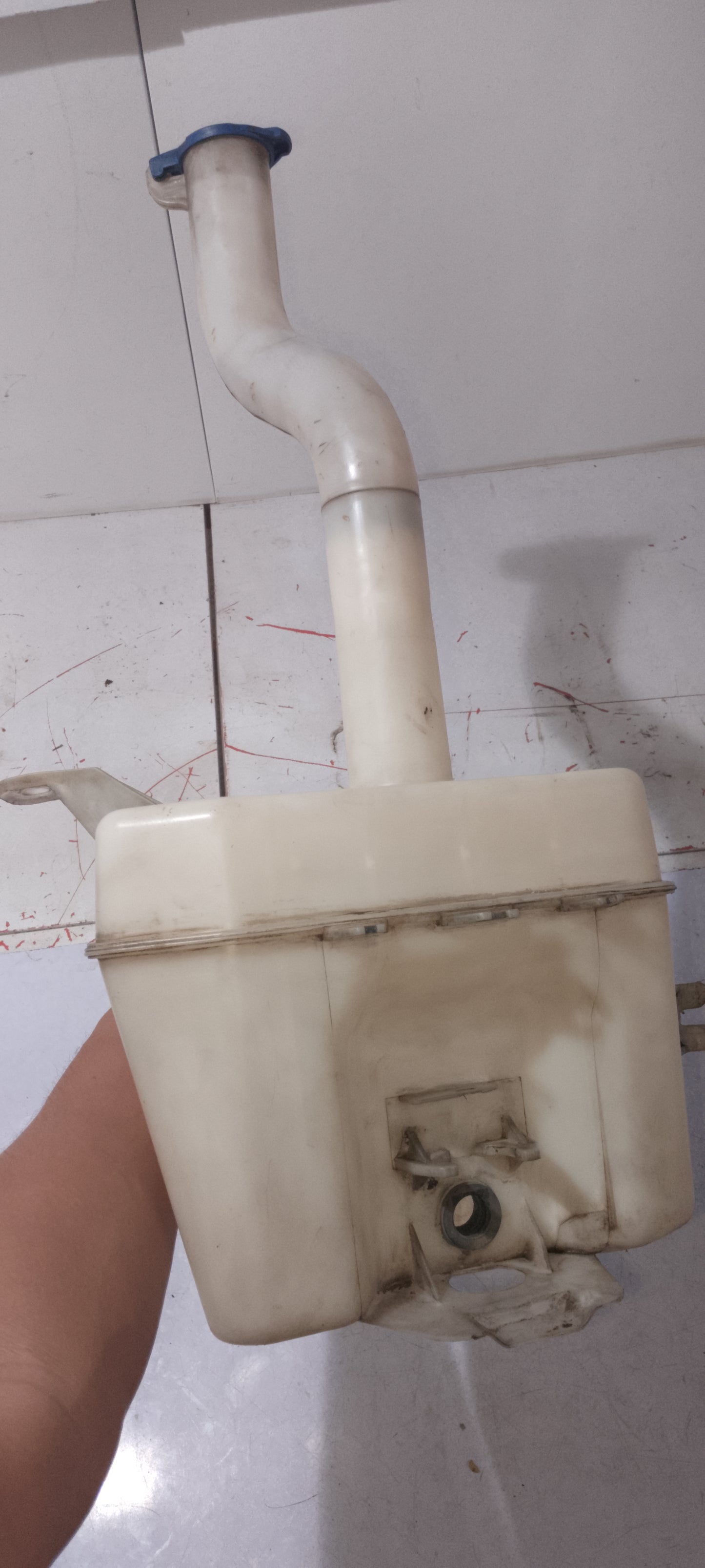 Washer Tank | Chevrolet Cruze