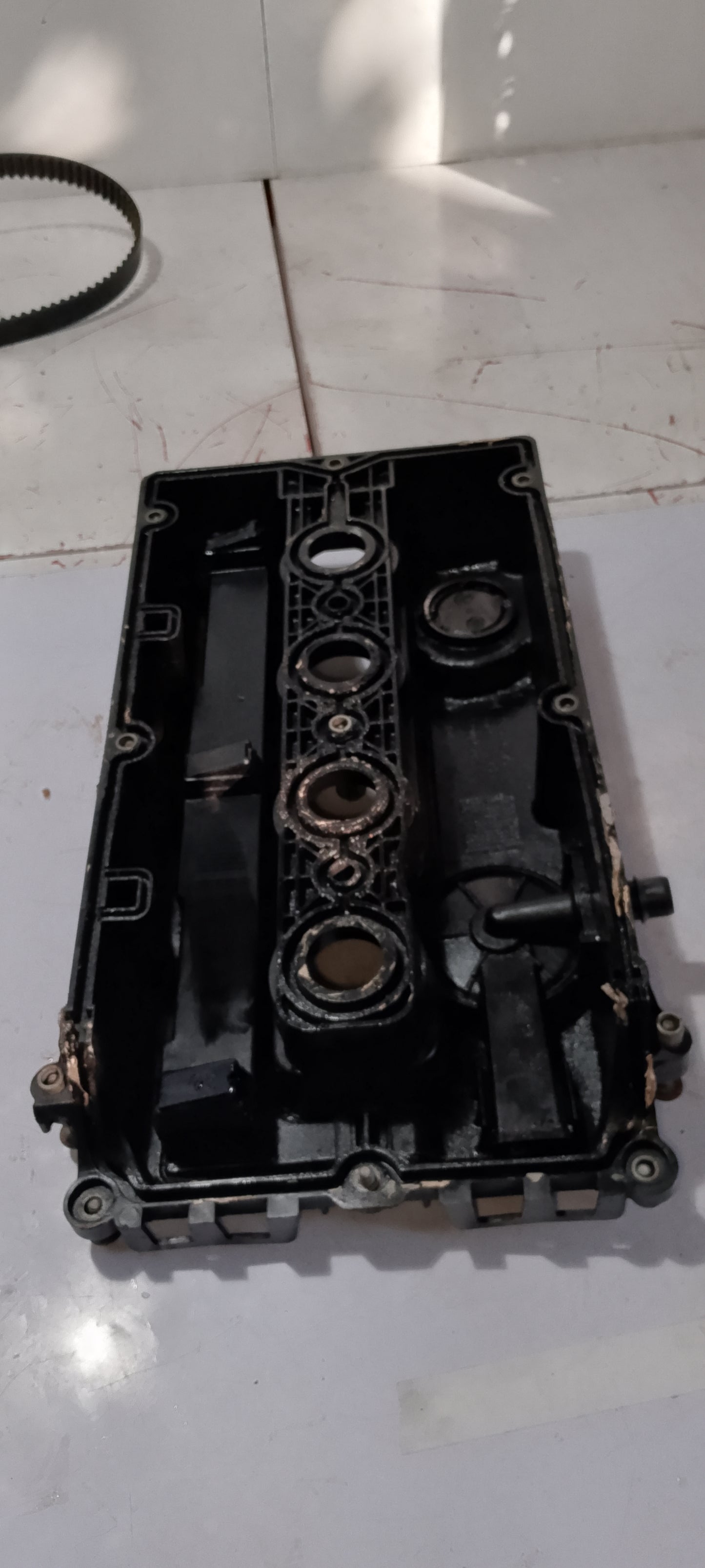 Valve cover Cruze