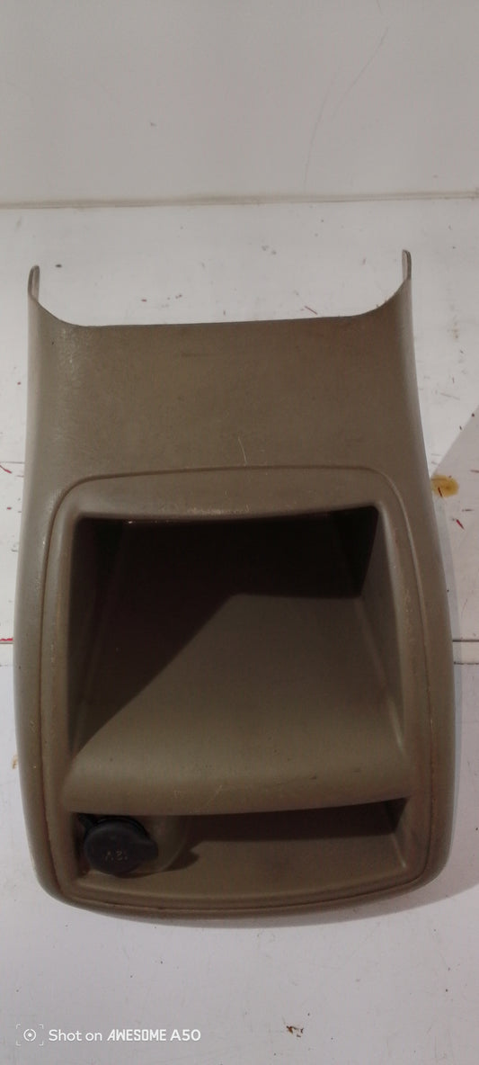 Center middle console|Escape 2.0