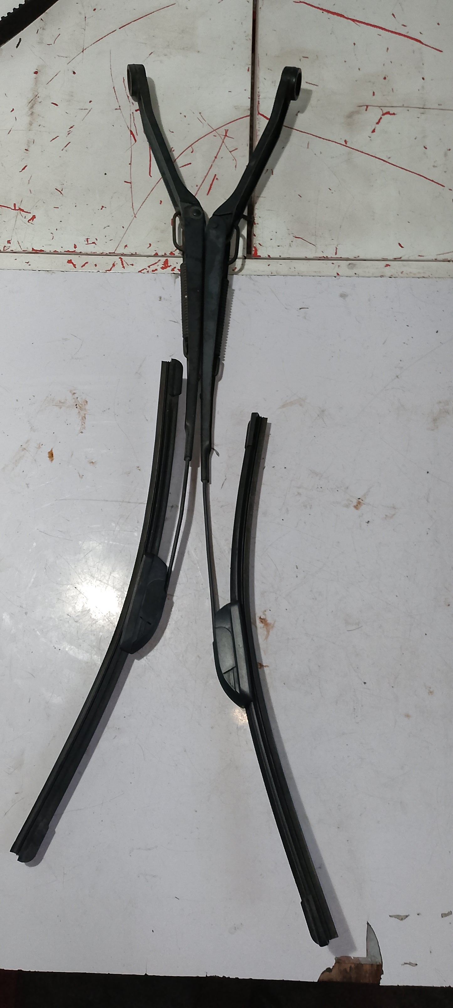 Wiper Arm|escape 2.0