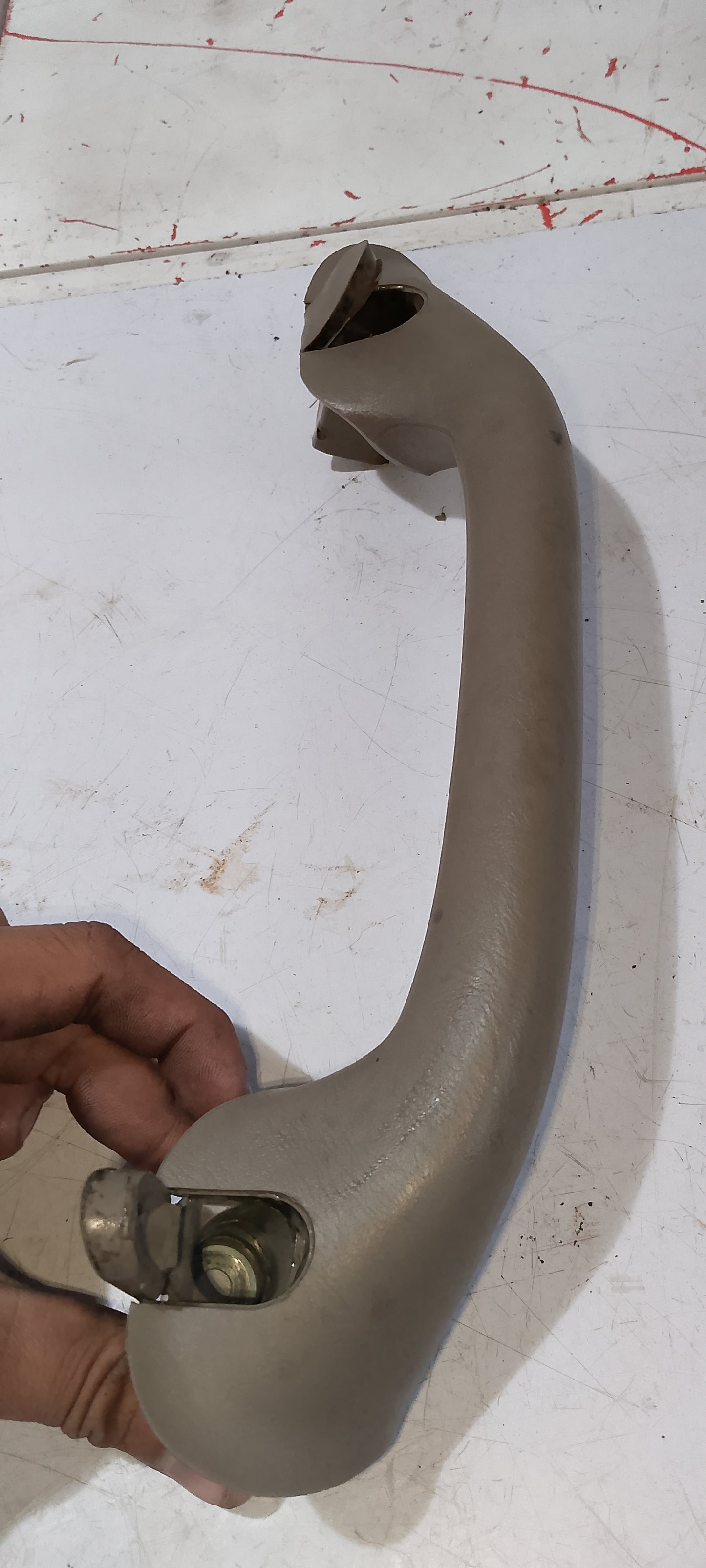 Upper handle escape 2.3