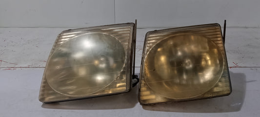 Head light D/S | Ford Explorer