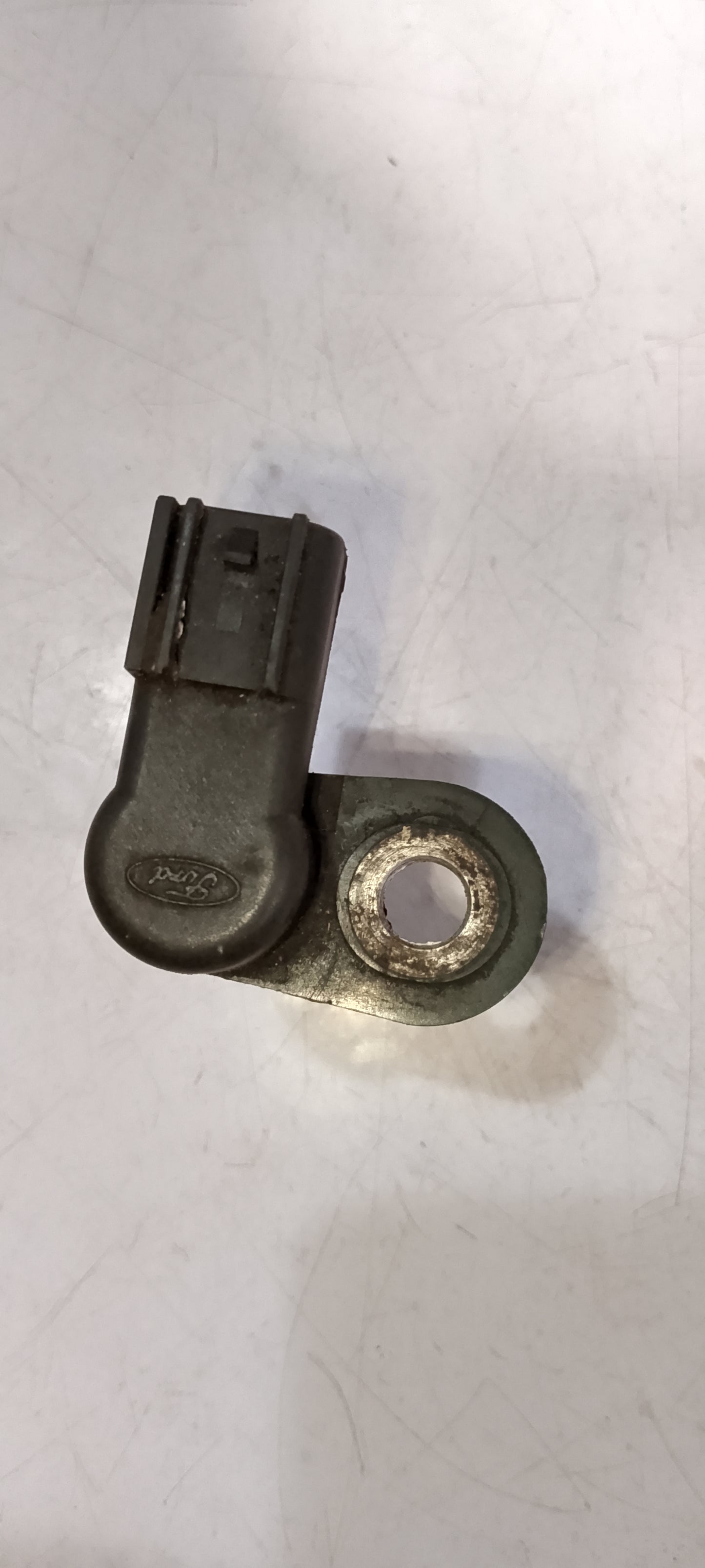 Crankshaft sensor escape 3.0