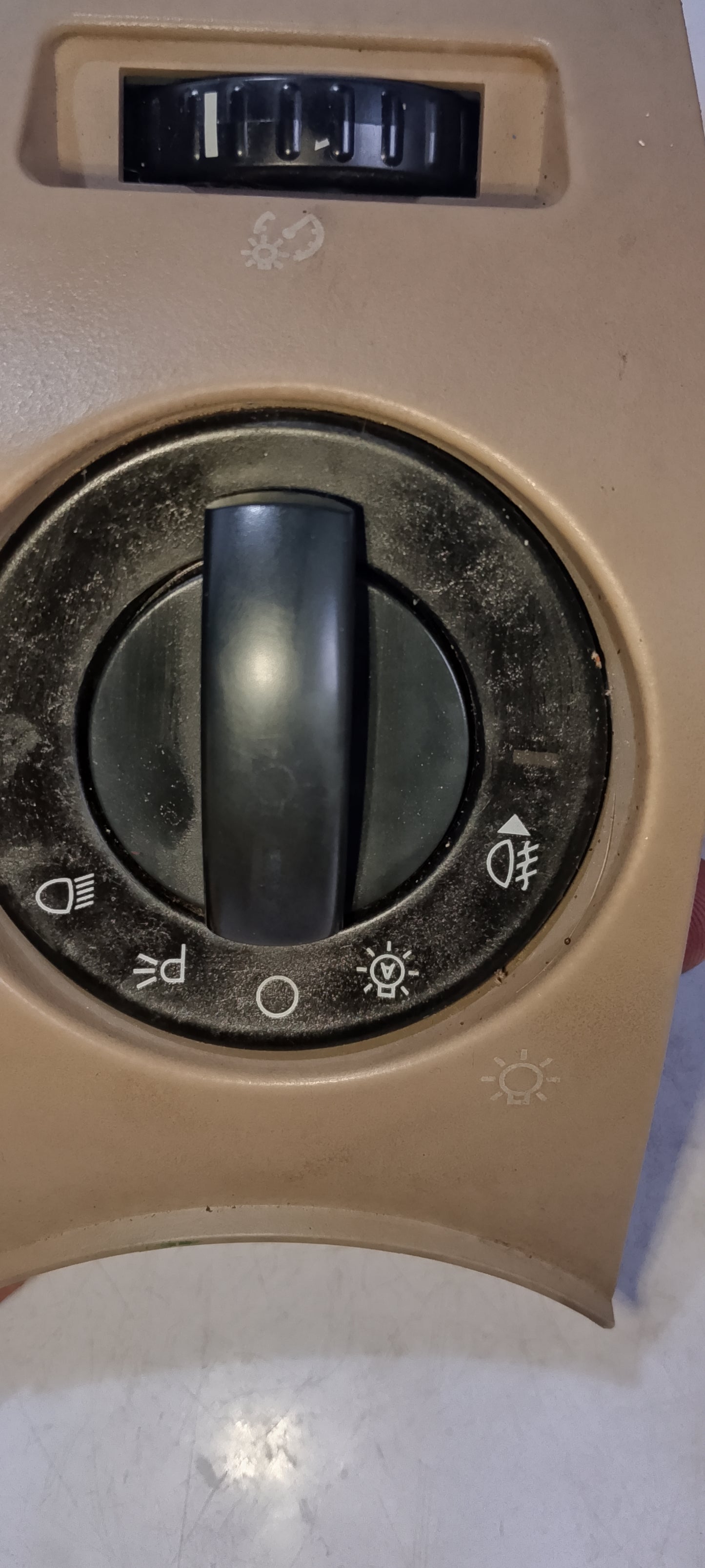 Exygen sensor bank 1 Ford Explorer