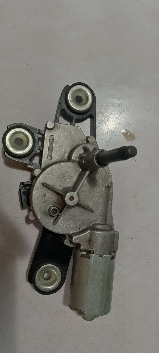 Rear wiper motor Focus