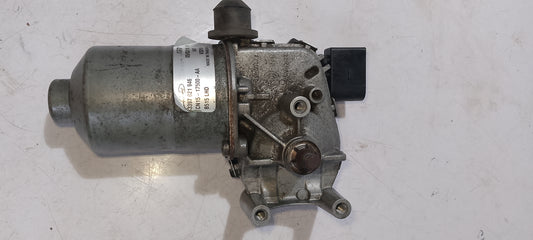 Wiper motor front. Focus