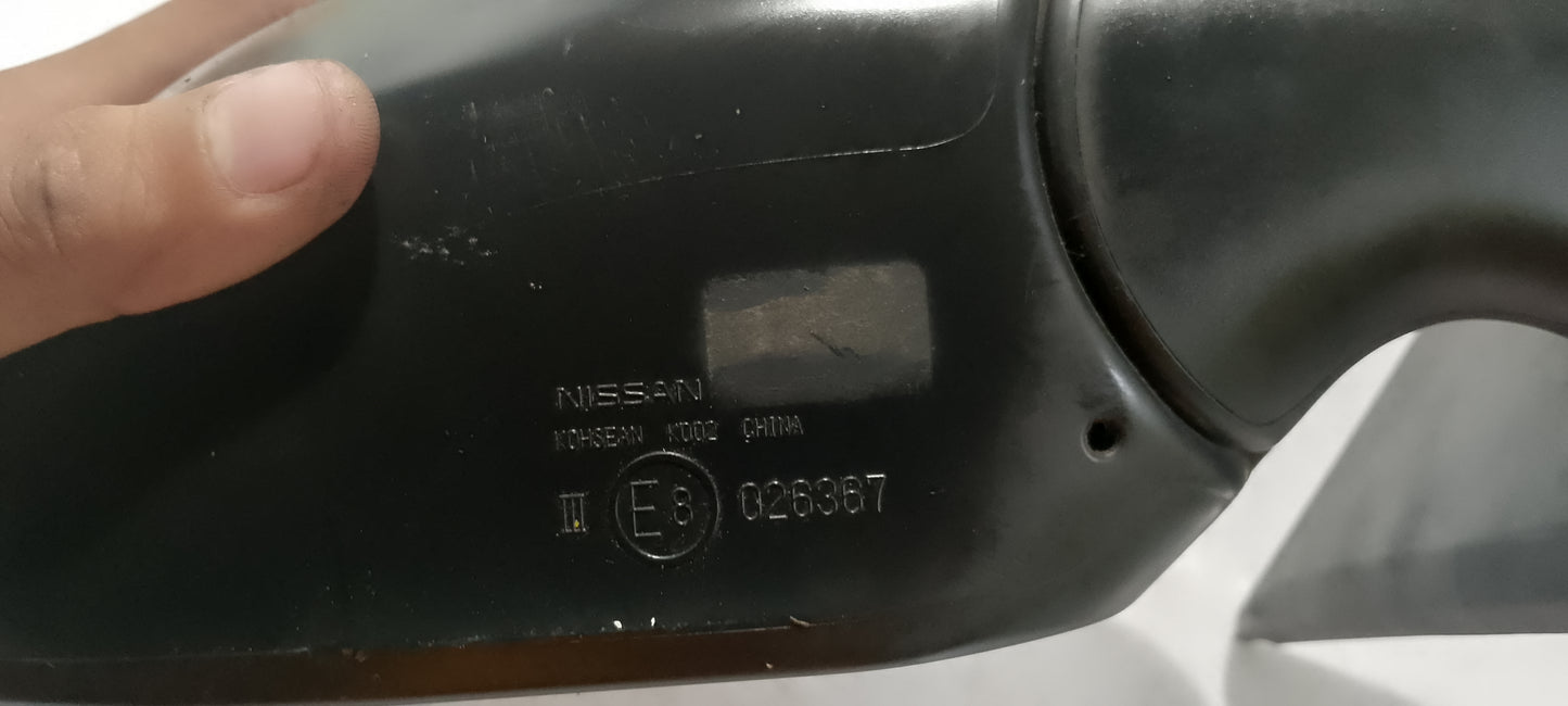 Side mirror P/S Nissan sylthy