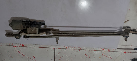 Wiper linkage w/motor. Focus 2.0