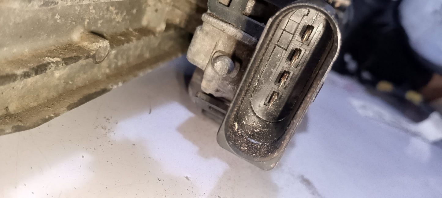 Wiper linkage w/motor. Focus 2.0