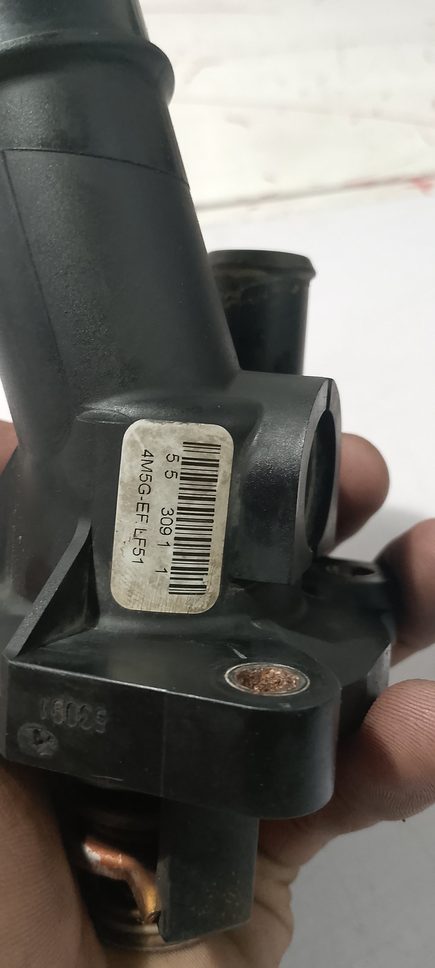 Thermostat Housing. Focus 2.0