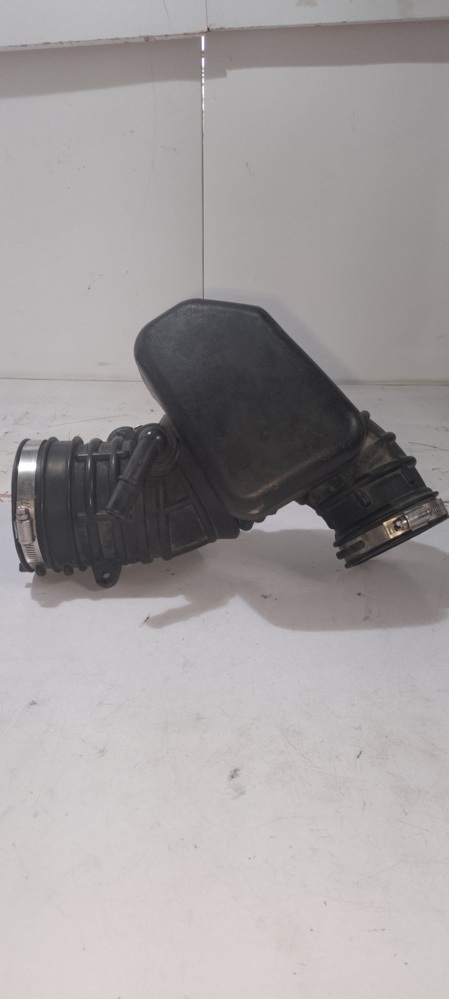 Air Box Hose | Ford Explorer