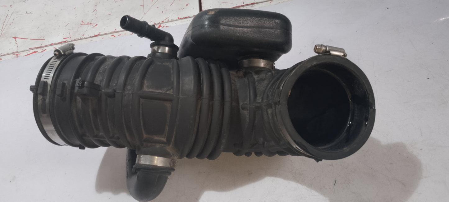 Air Box Hose | Ford Explorer
