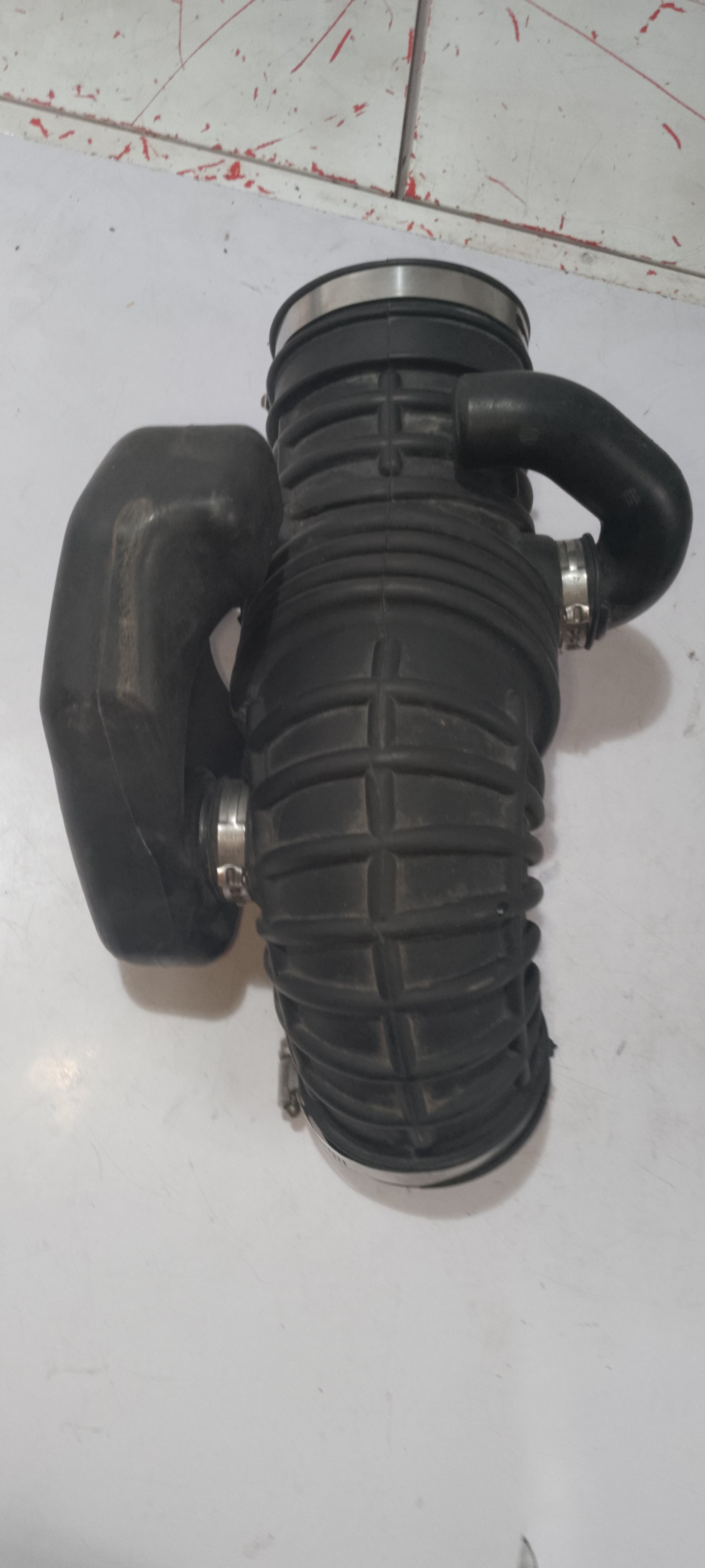 Air Box Hose | Ford Explorer
