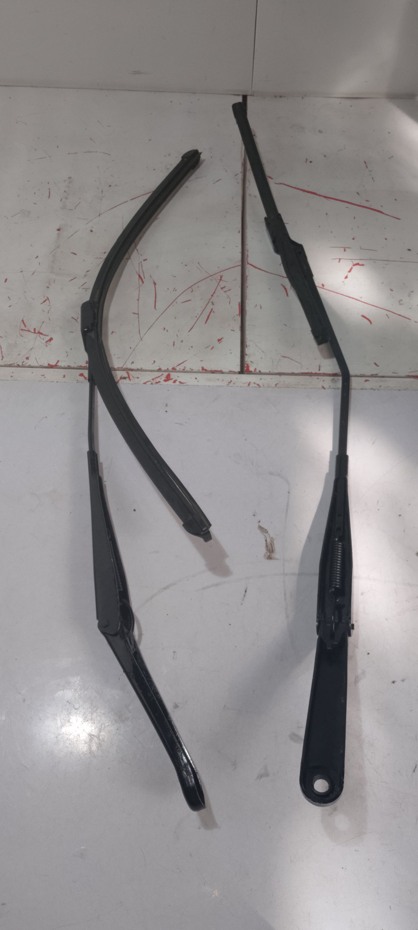 Wiper Arm Left And Right | Ford Ecoboost