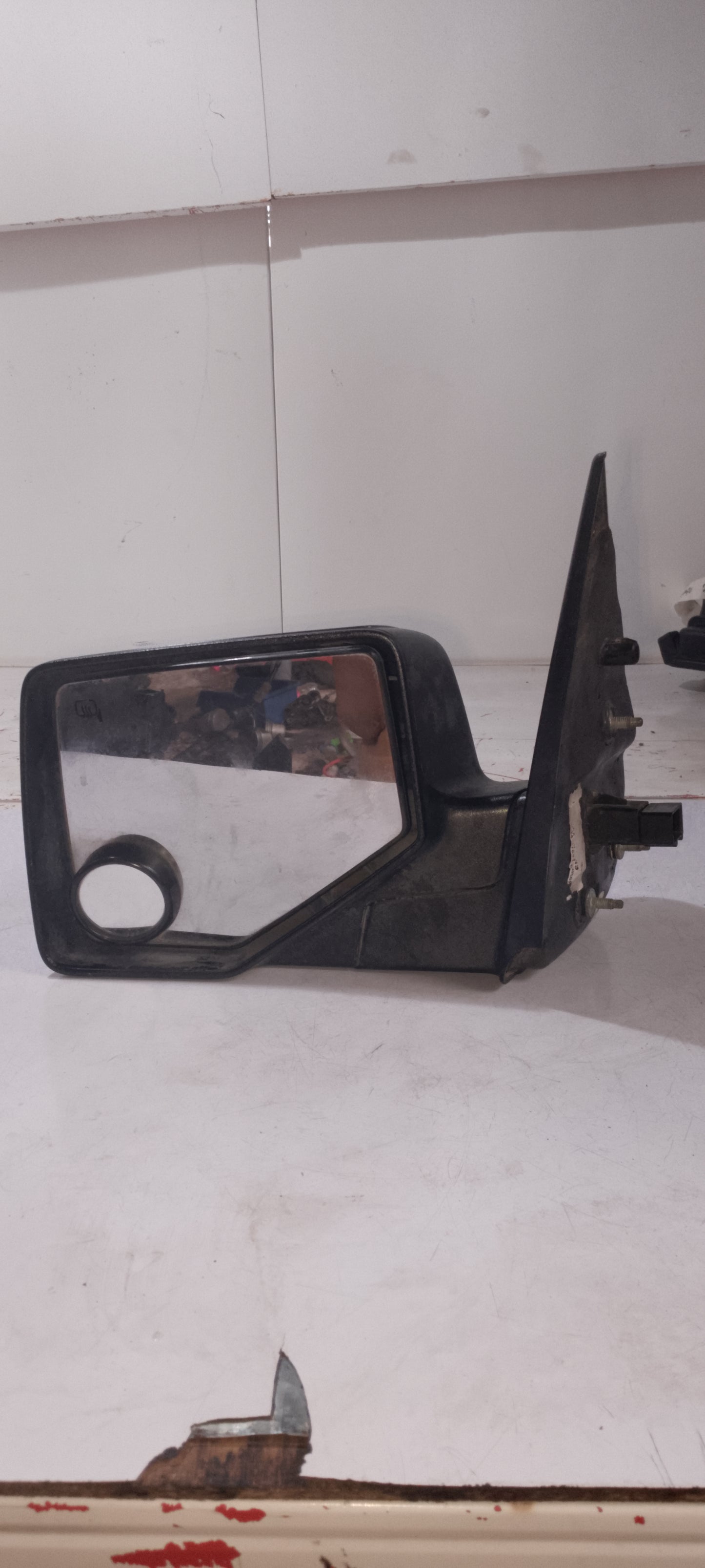 Side Mirror | Driver Side | EXPLORER Eddie Bauer