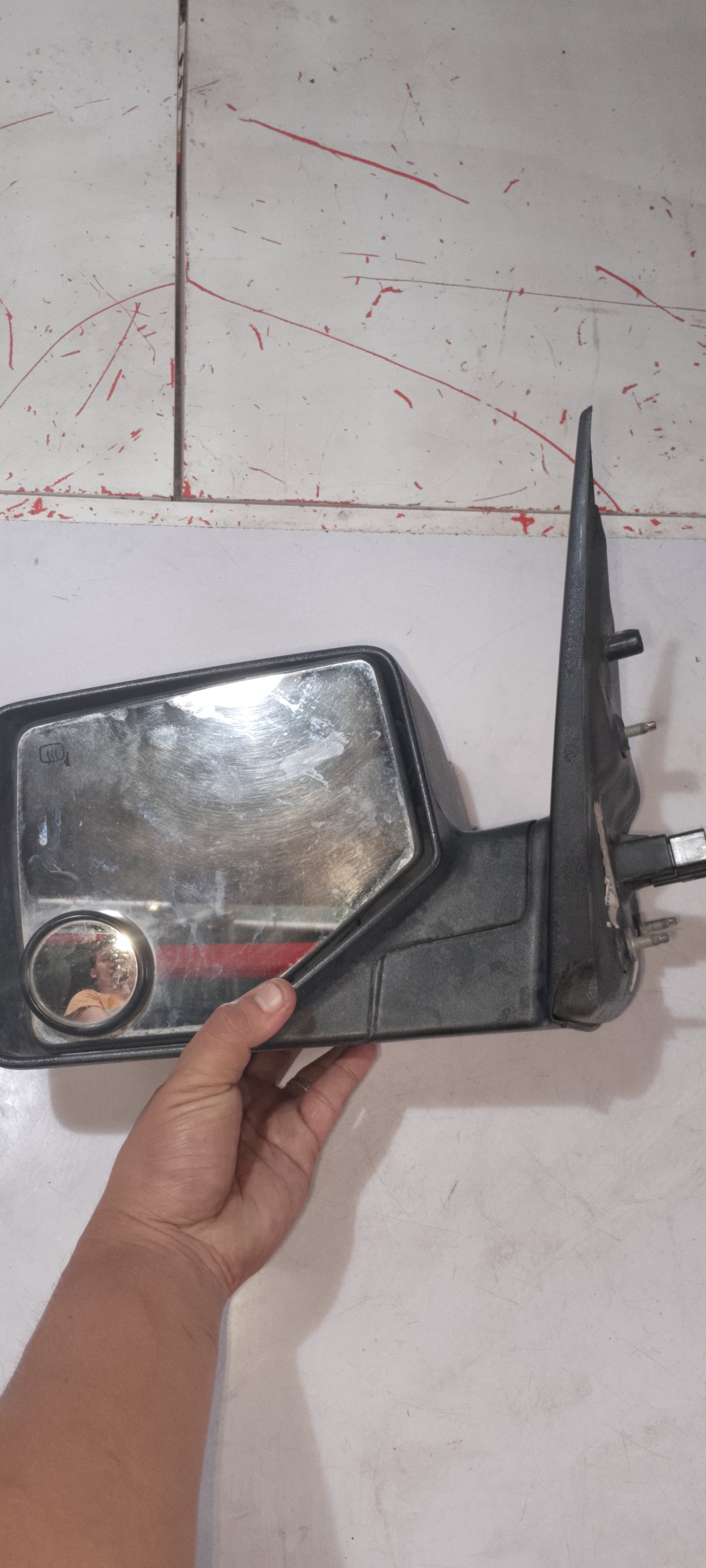 Side Mirror | Driver Side | EXPLORER Eddie Bauer