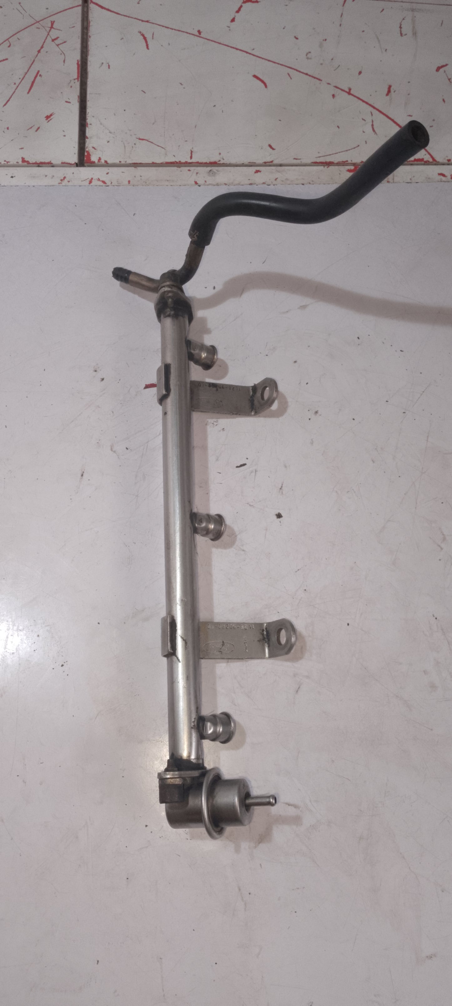 Fuel Rail | Ford Expedition