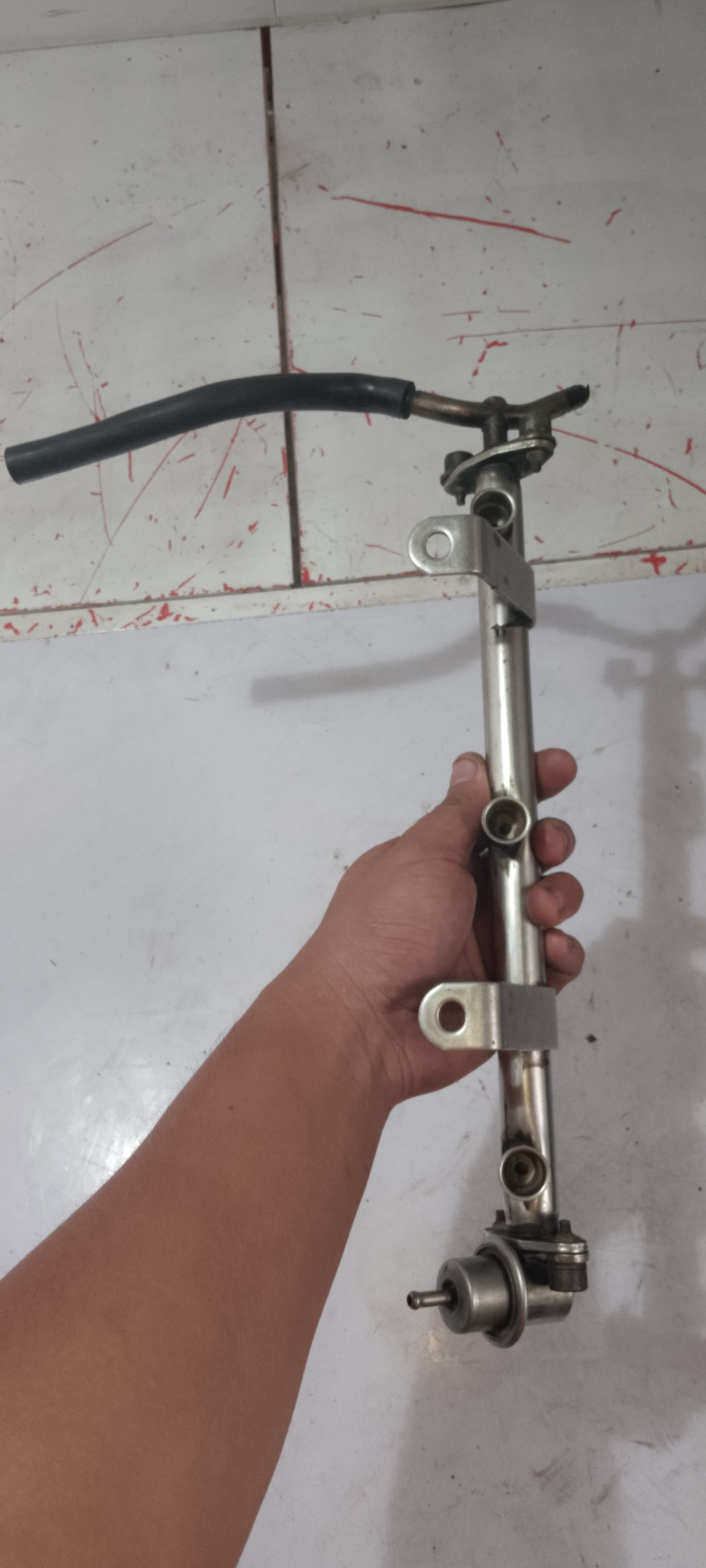 Fuel Rail | Ford Expedition