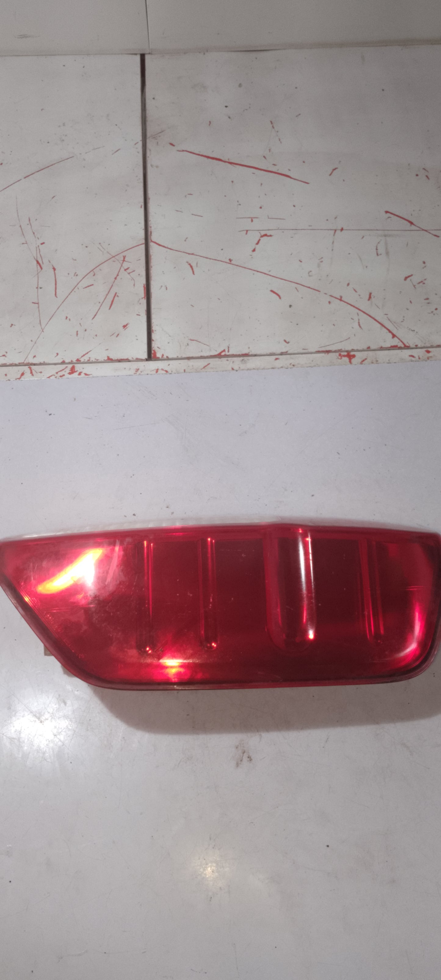 Tail Light | Passenger Side | Nissan Navarra