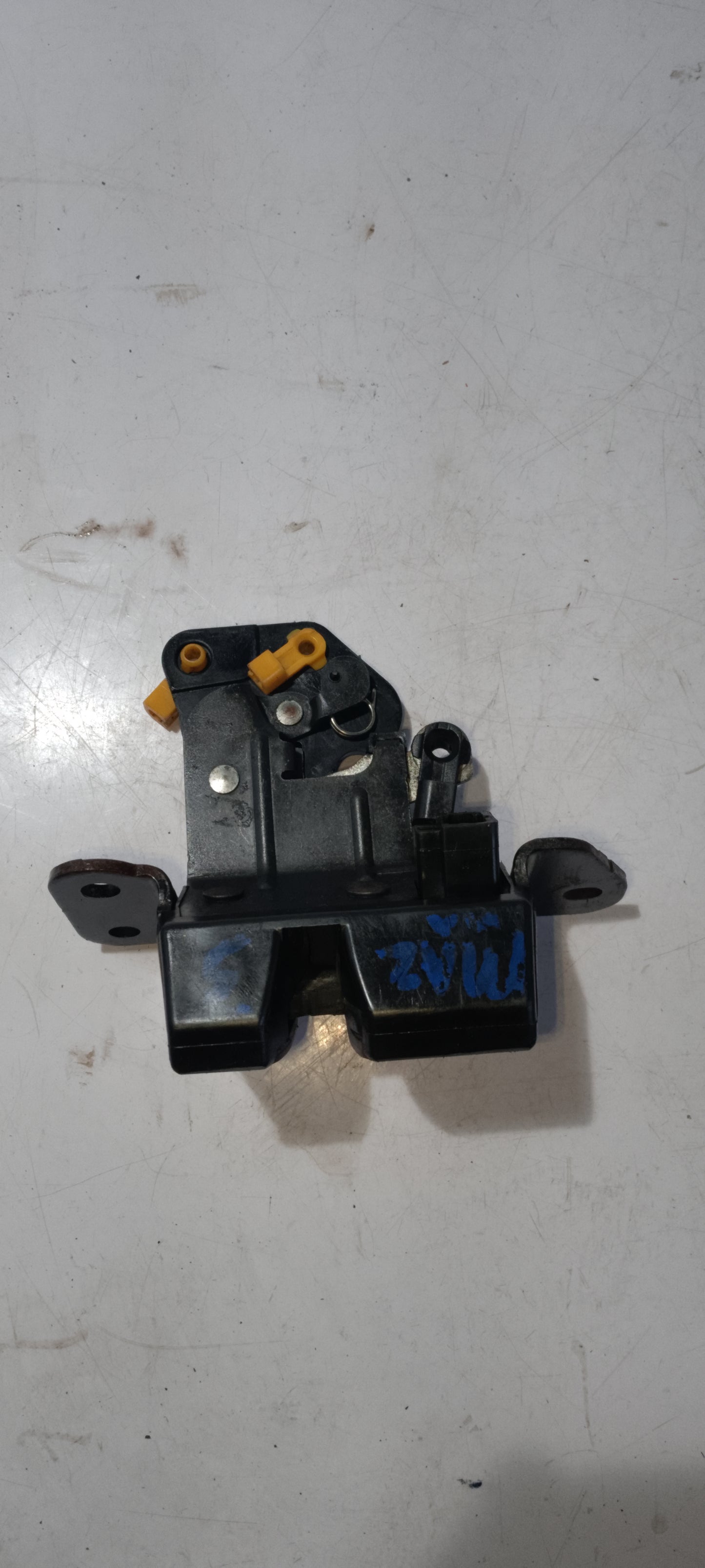 Trunk Lock Actuator | Mazda 3