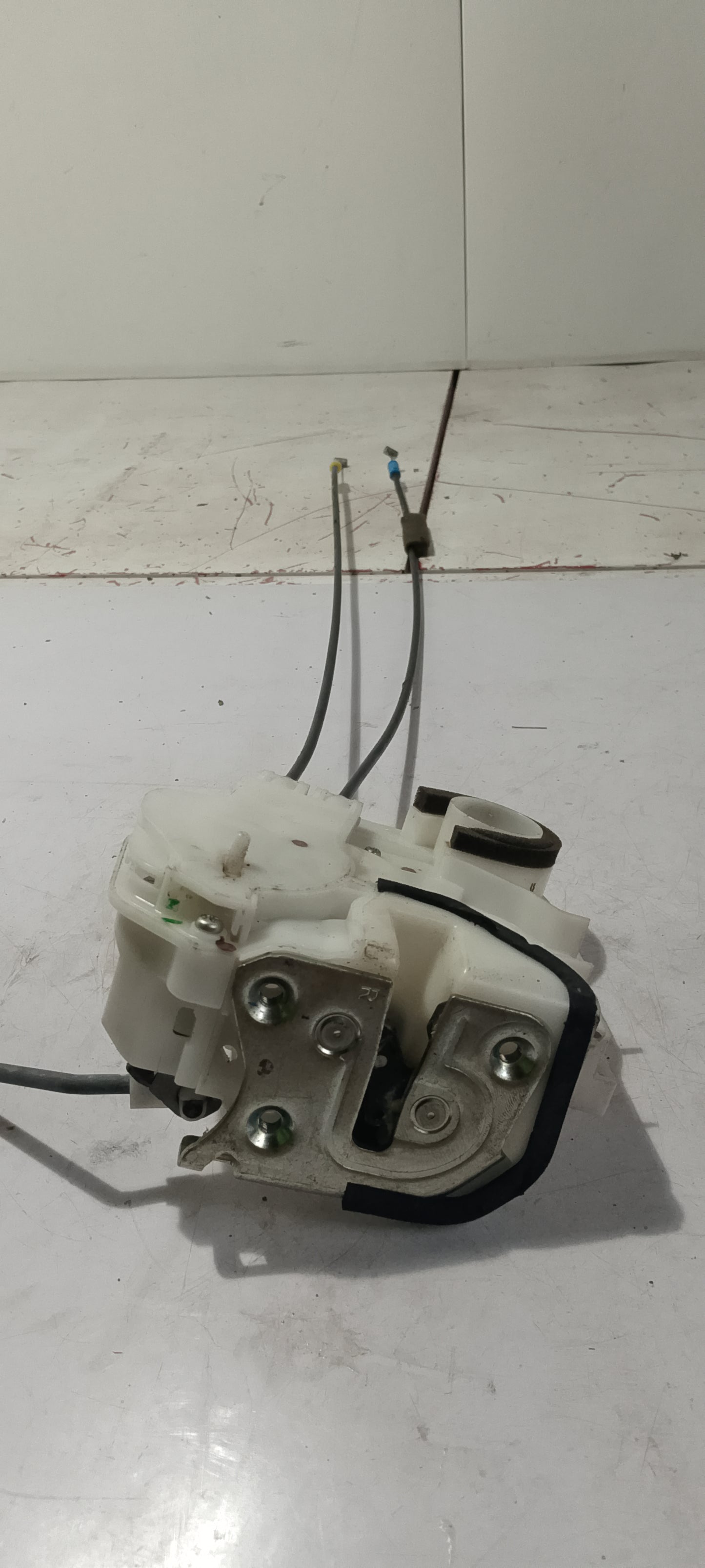 Door Lock Actuator | Passenger Side | Mitsubishi Mirage