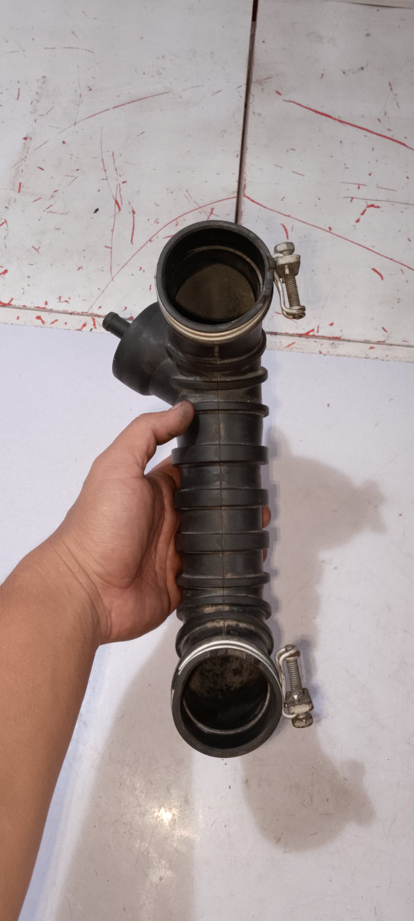 Air Box Hose | Mitsubishi Mirage