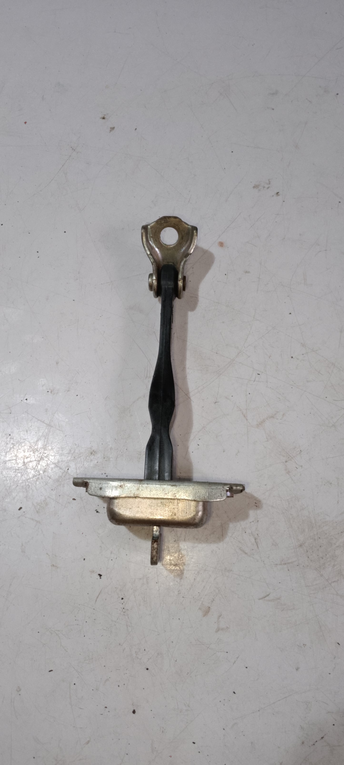 Door Hench | Passenger Side | Mitsubishi Mirage