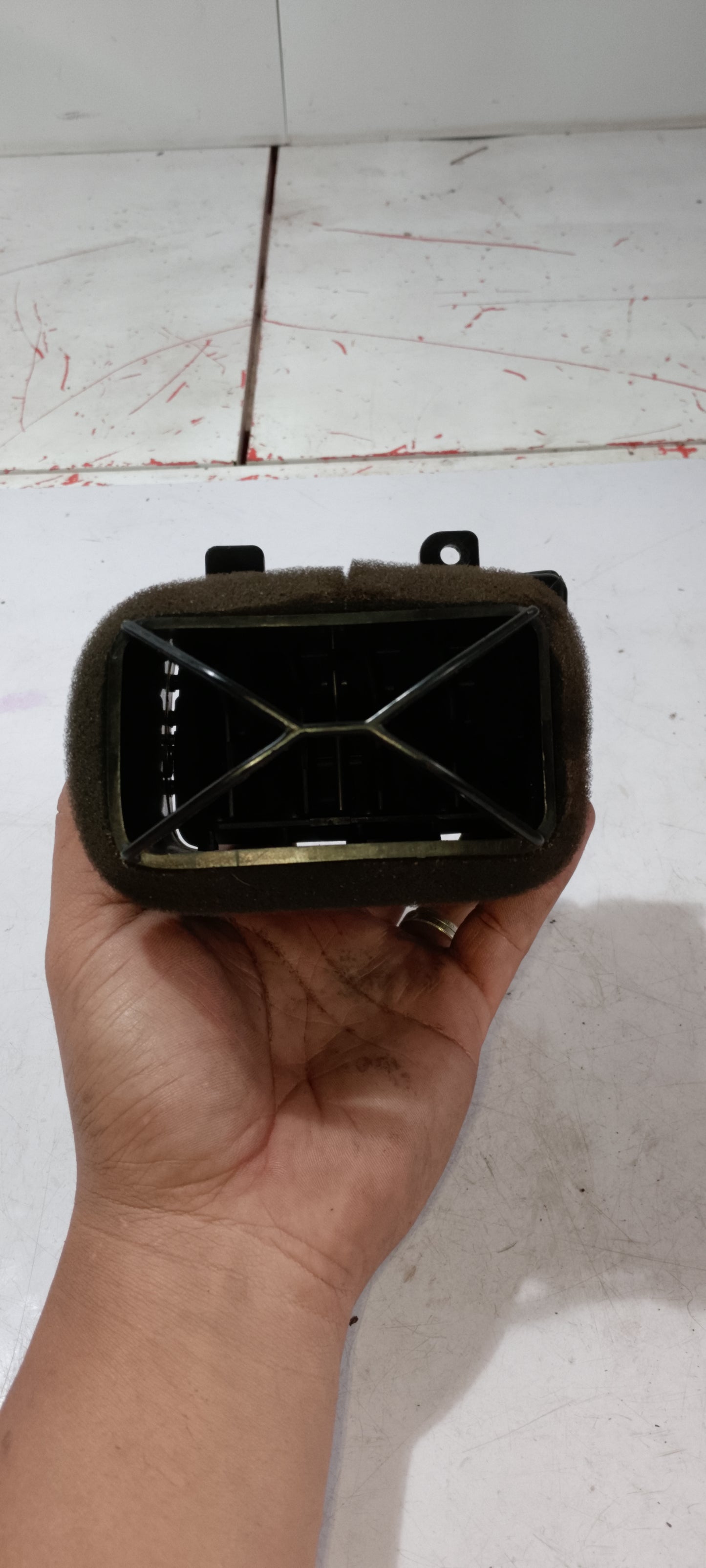 AC Vent | Driver Side | Nissan Sentra