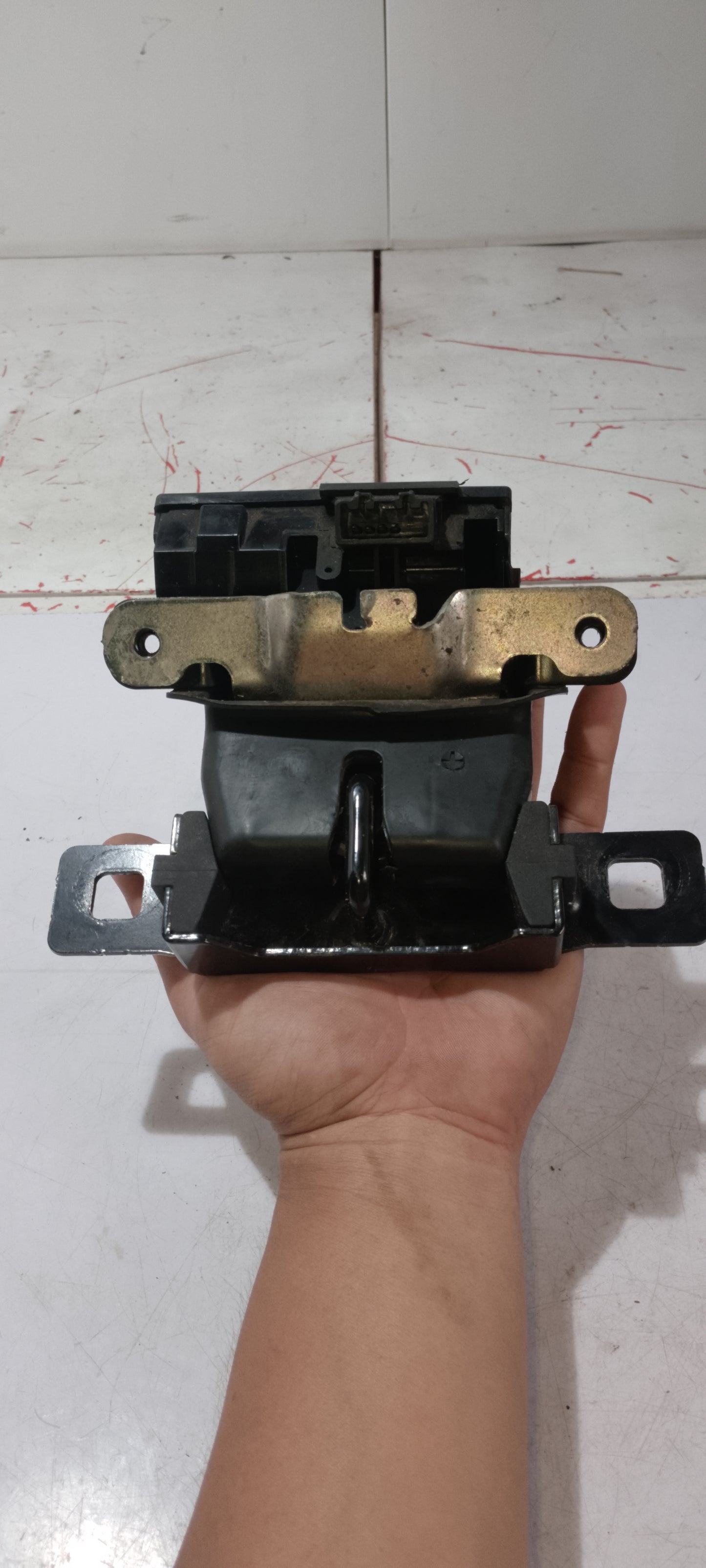 Trunk Lock | Ford Fiesta 1.5