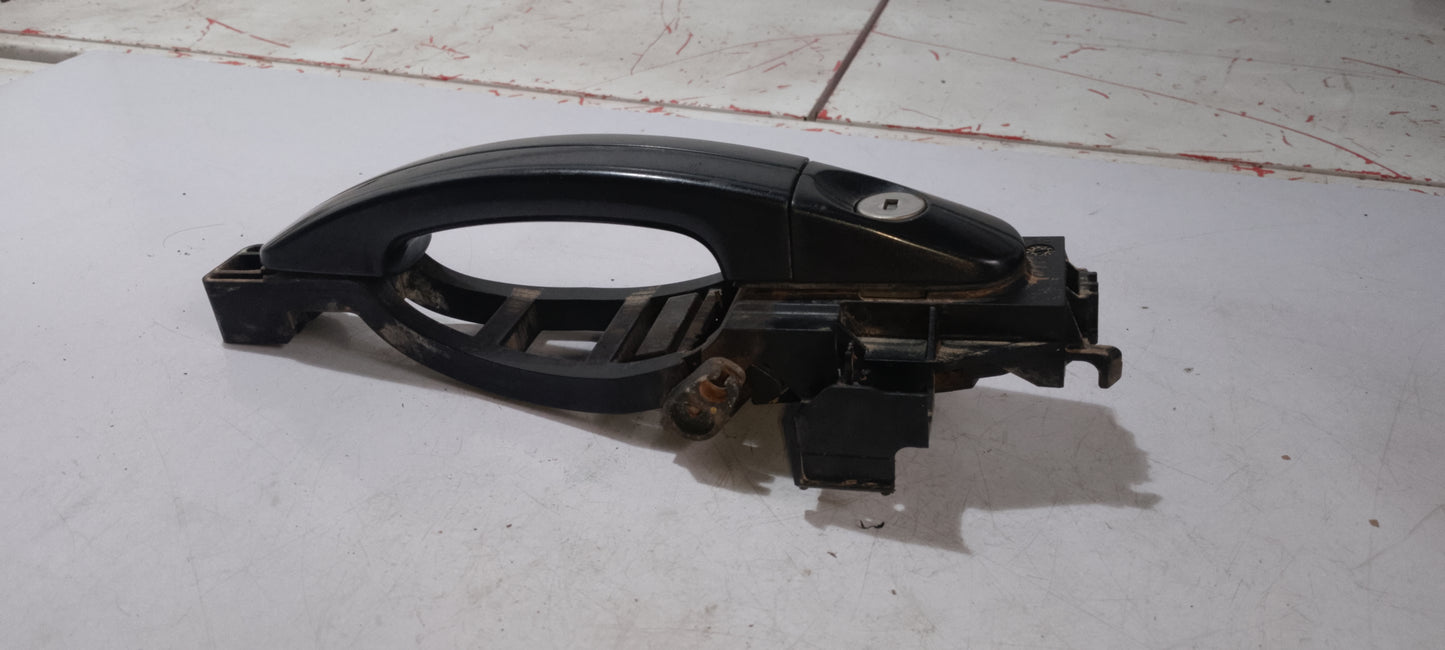 Outer Door Handle | Driver Side | Ford Focus 2.0