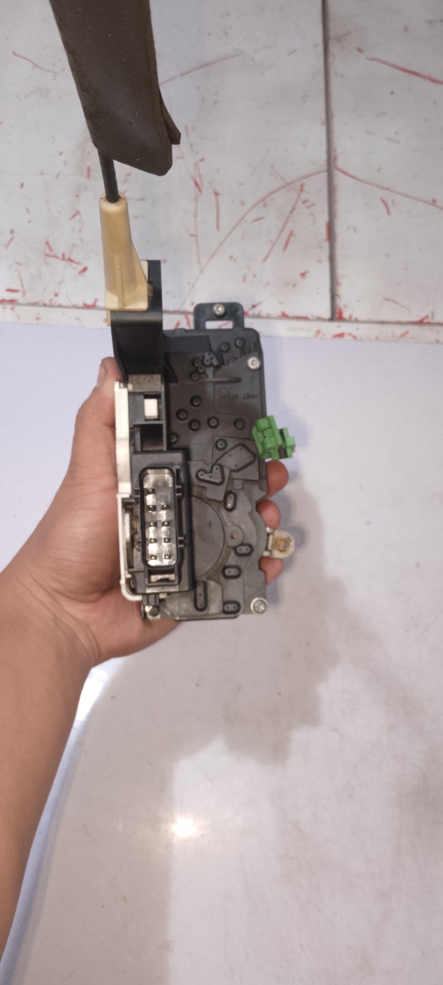 Door Lock Actuator | Driver Side | Ford Escape 2.3