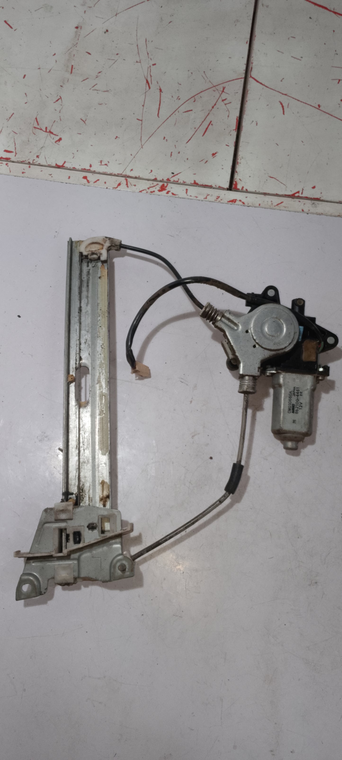 Power Window Mechanism With Motor | Rear Driver Side | Ford Escape 2.3