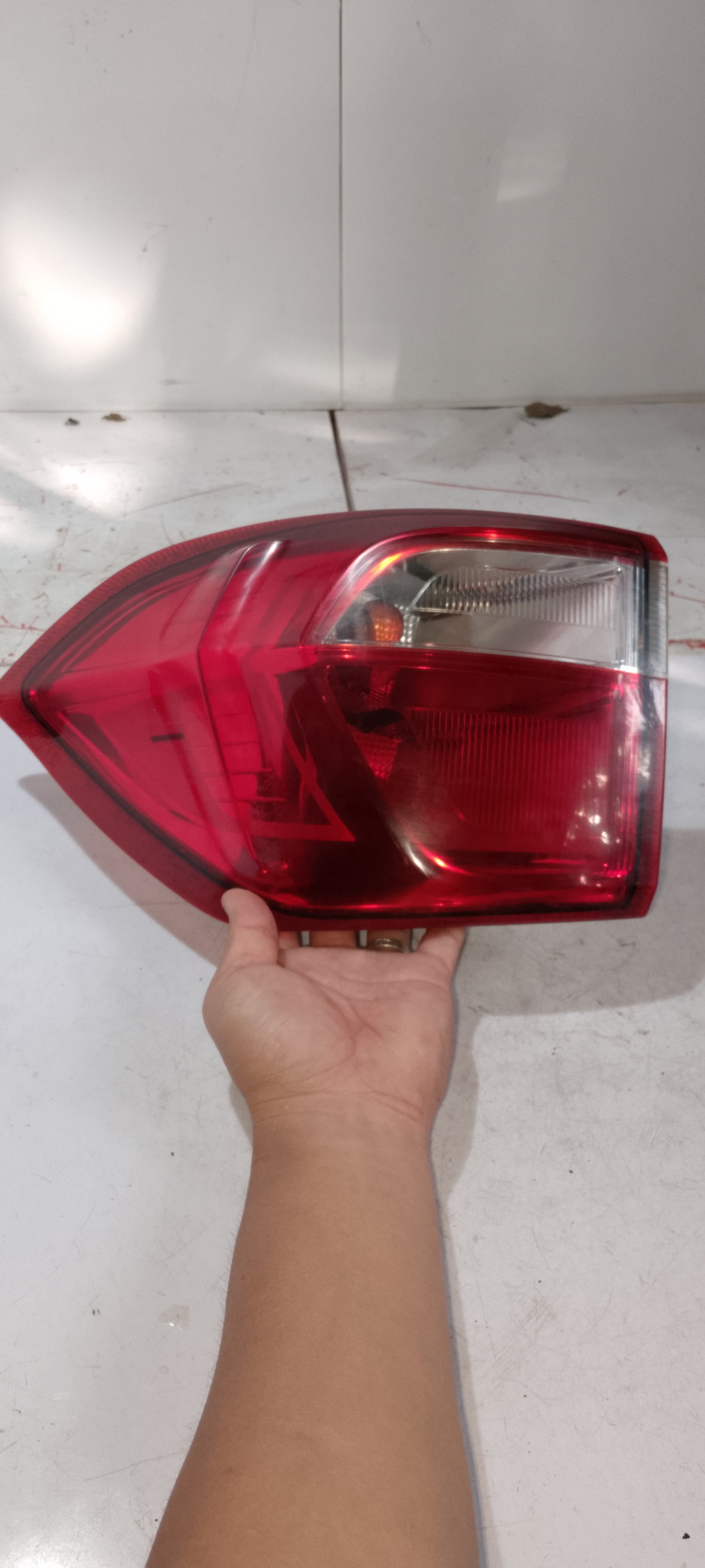 Tail Light | passenger side | Ford Ecosport