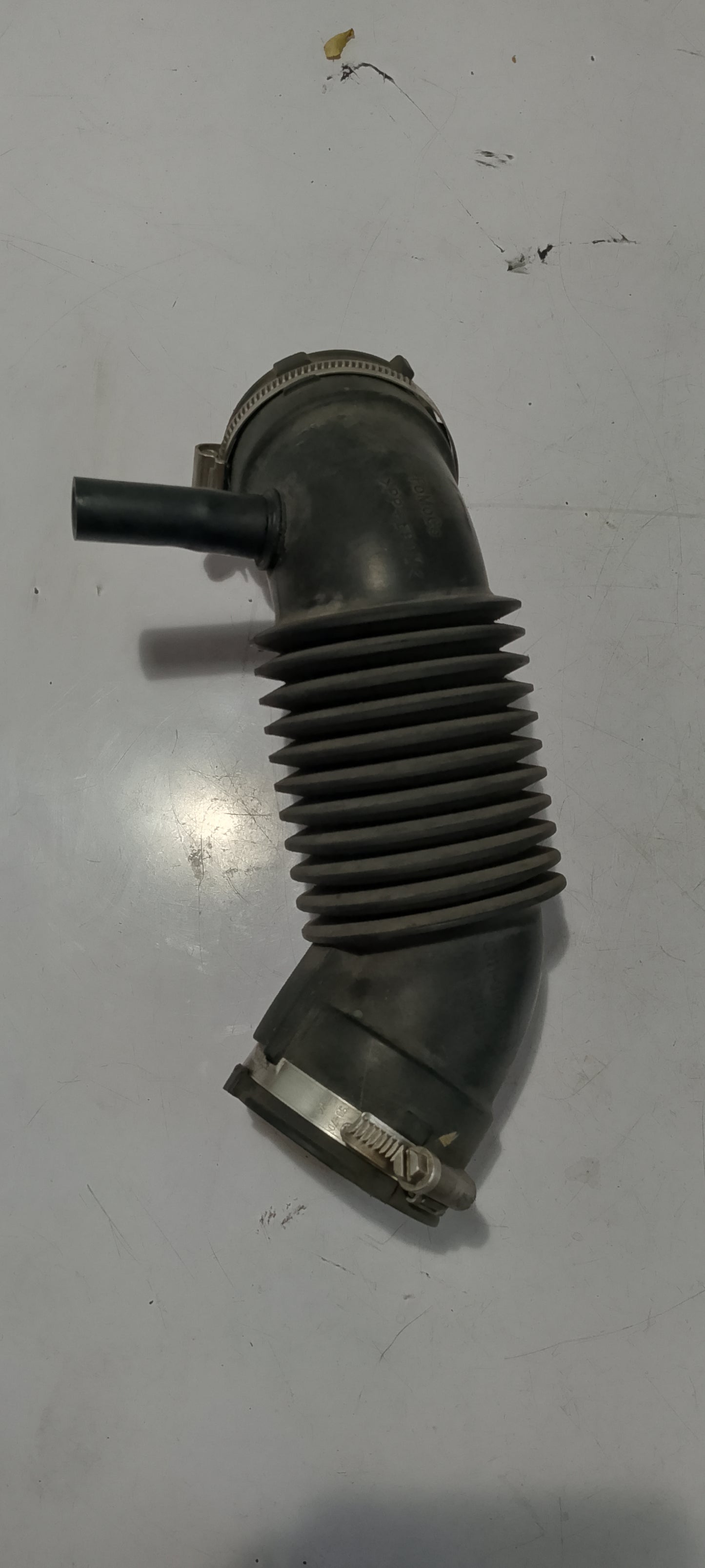 Air Box Hose | Ford Fiesta 1.5