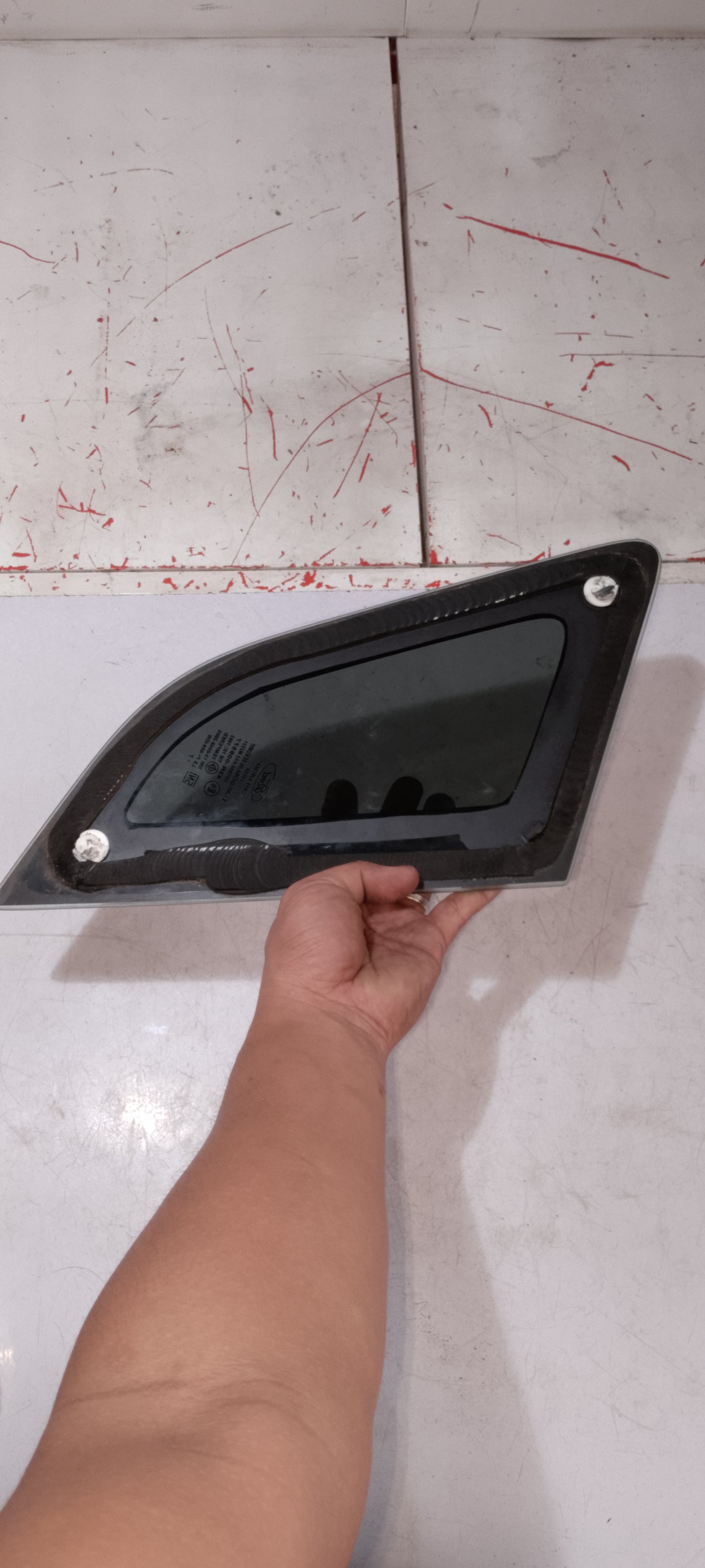 Quarter Glass | Rear Passenger Side | Ford Ecosport