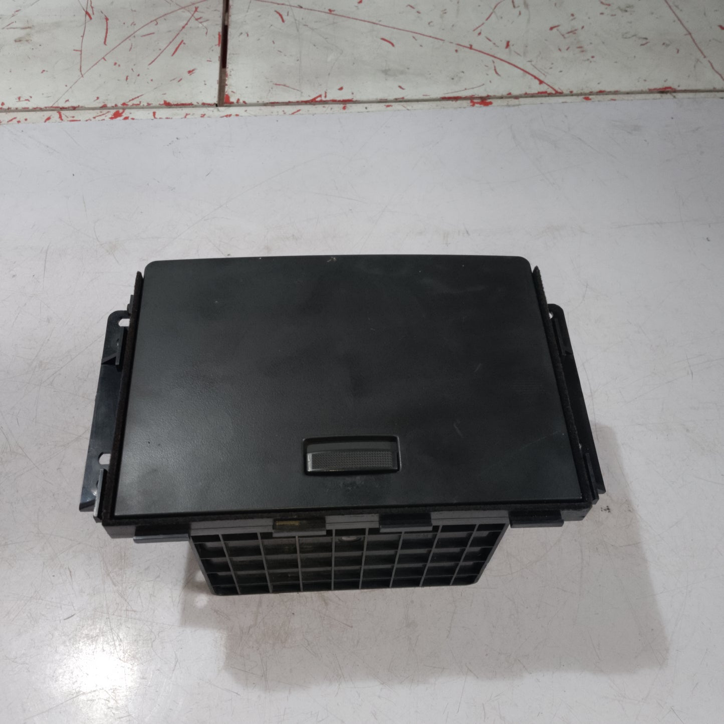 Glovebox | Chevrolet Captiva Gas