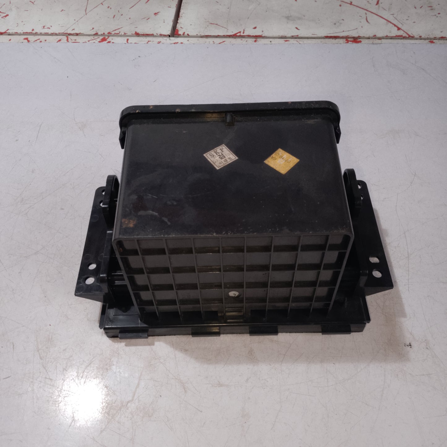 Glovebox | Chevrolet Captiva Gas