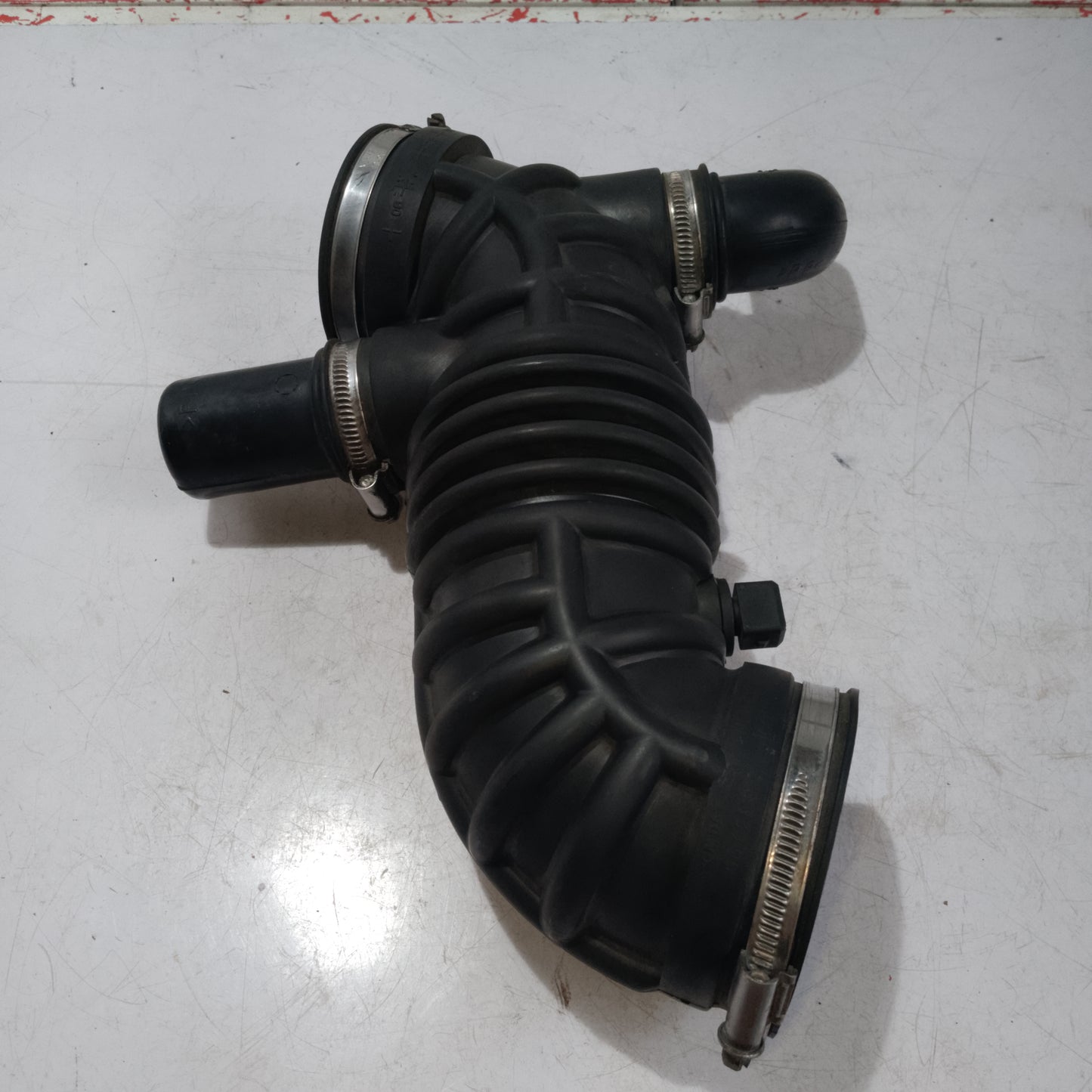 Air Box Hose | Chevrolet Captiva Gas