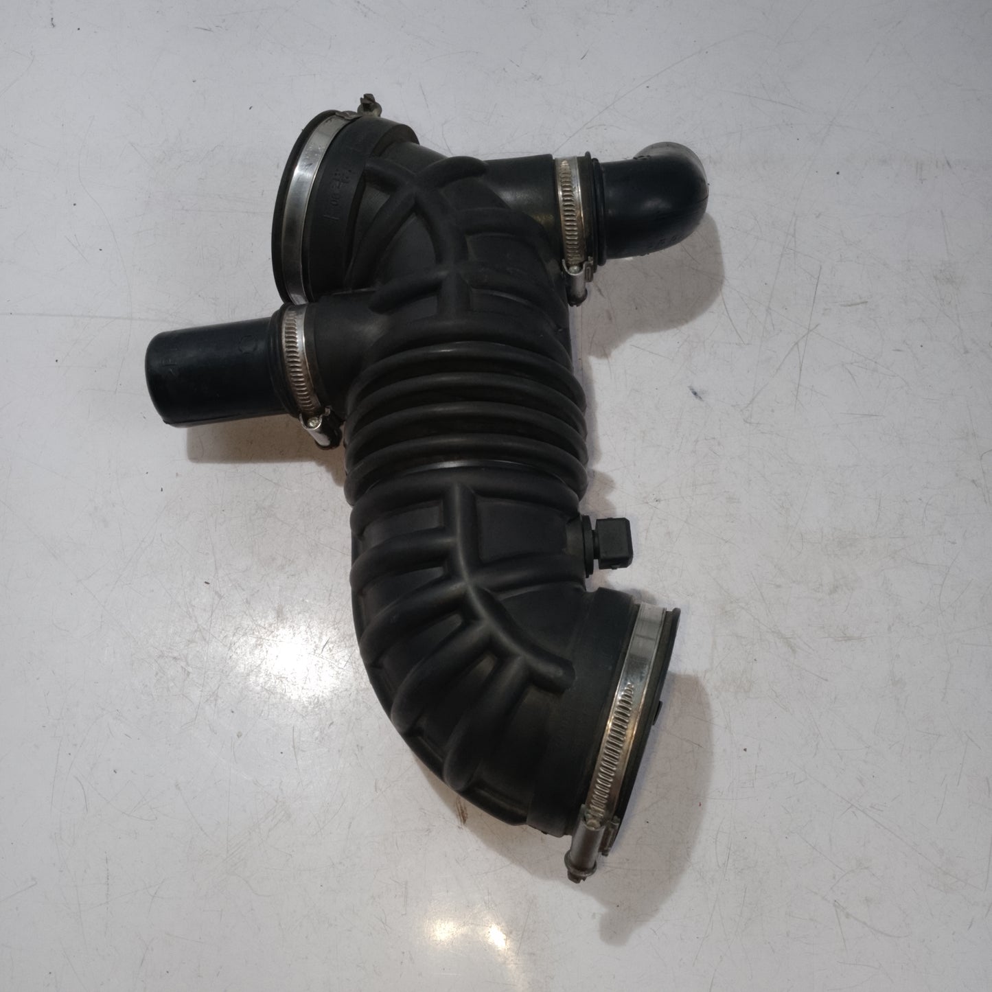 Air Box Hose | Chevrolet Captiva Gas