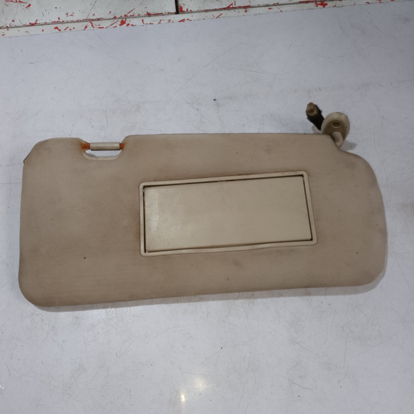 Sun Visor | Passenger Side | Escape 2.3