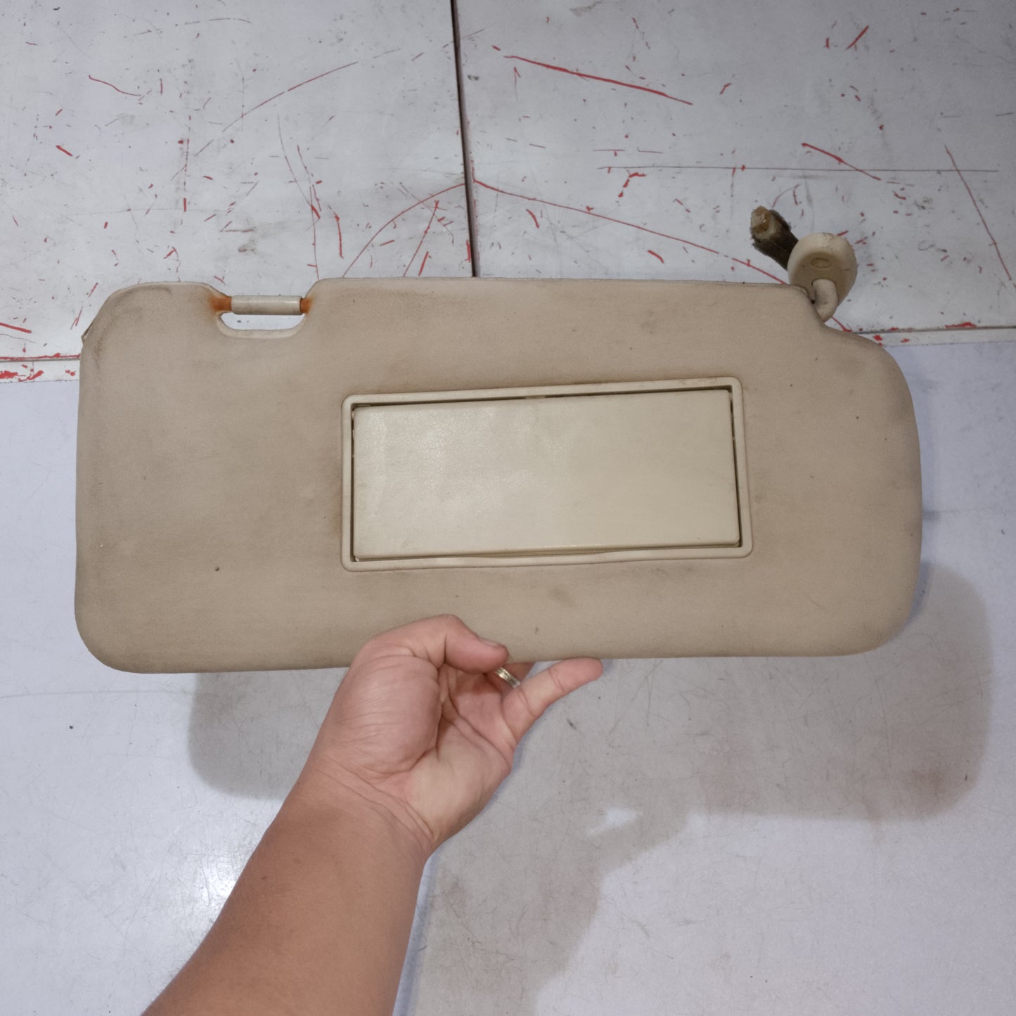 Sun Visor | Passenger Side | Escape 2.3